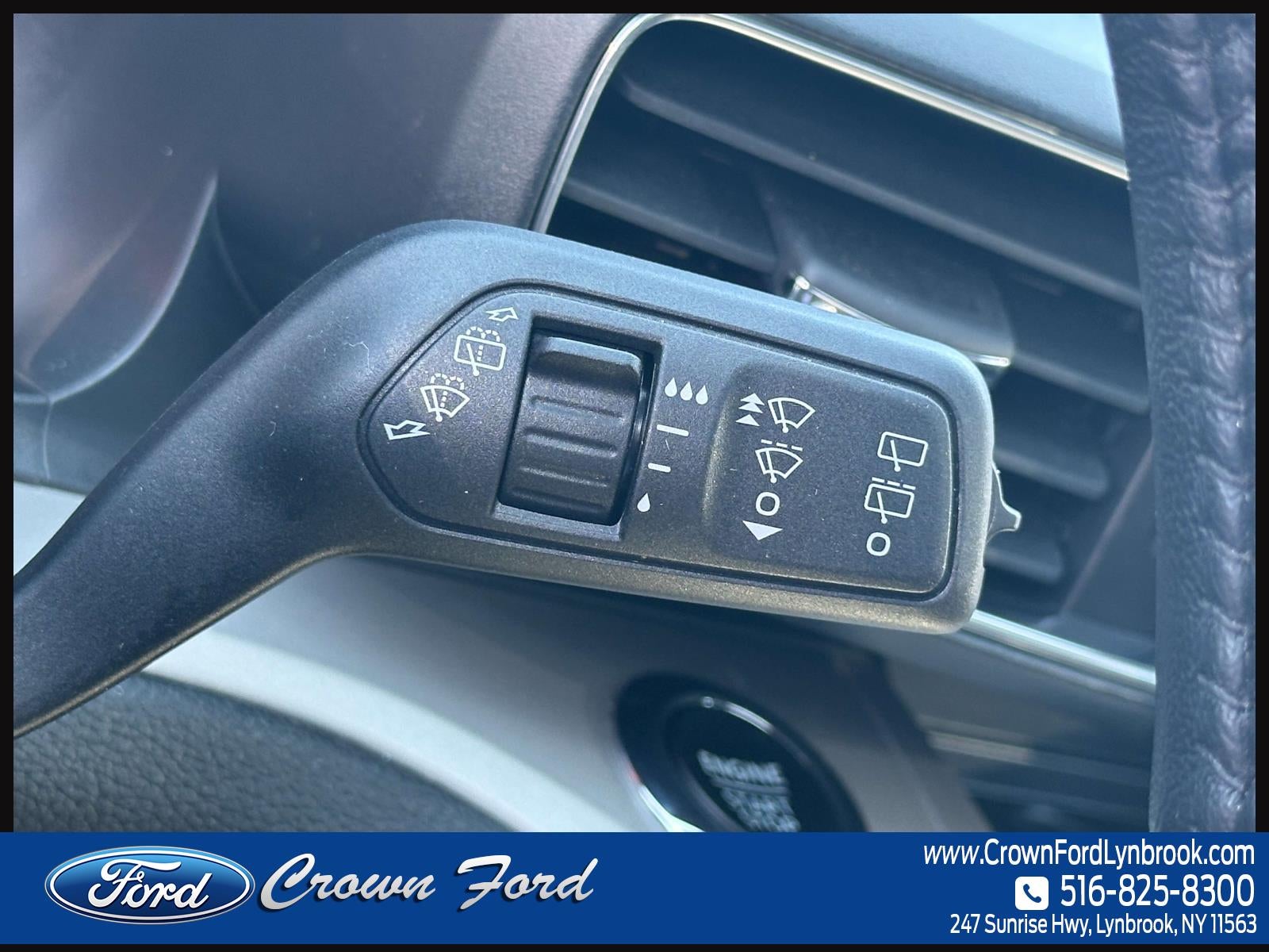 2023 Ford Explorer XLT 4WD