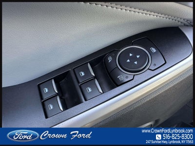2022 Ford Explorer XLT 4WD