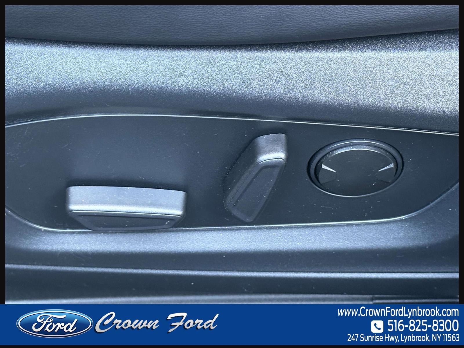 2022 Ford Explorer XLT 4WD