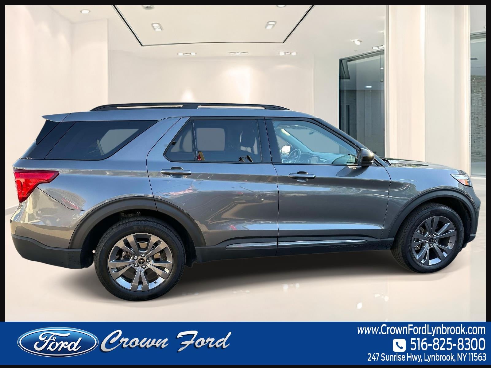 2022 Ford Explorer XLT 4WD