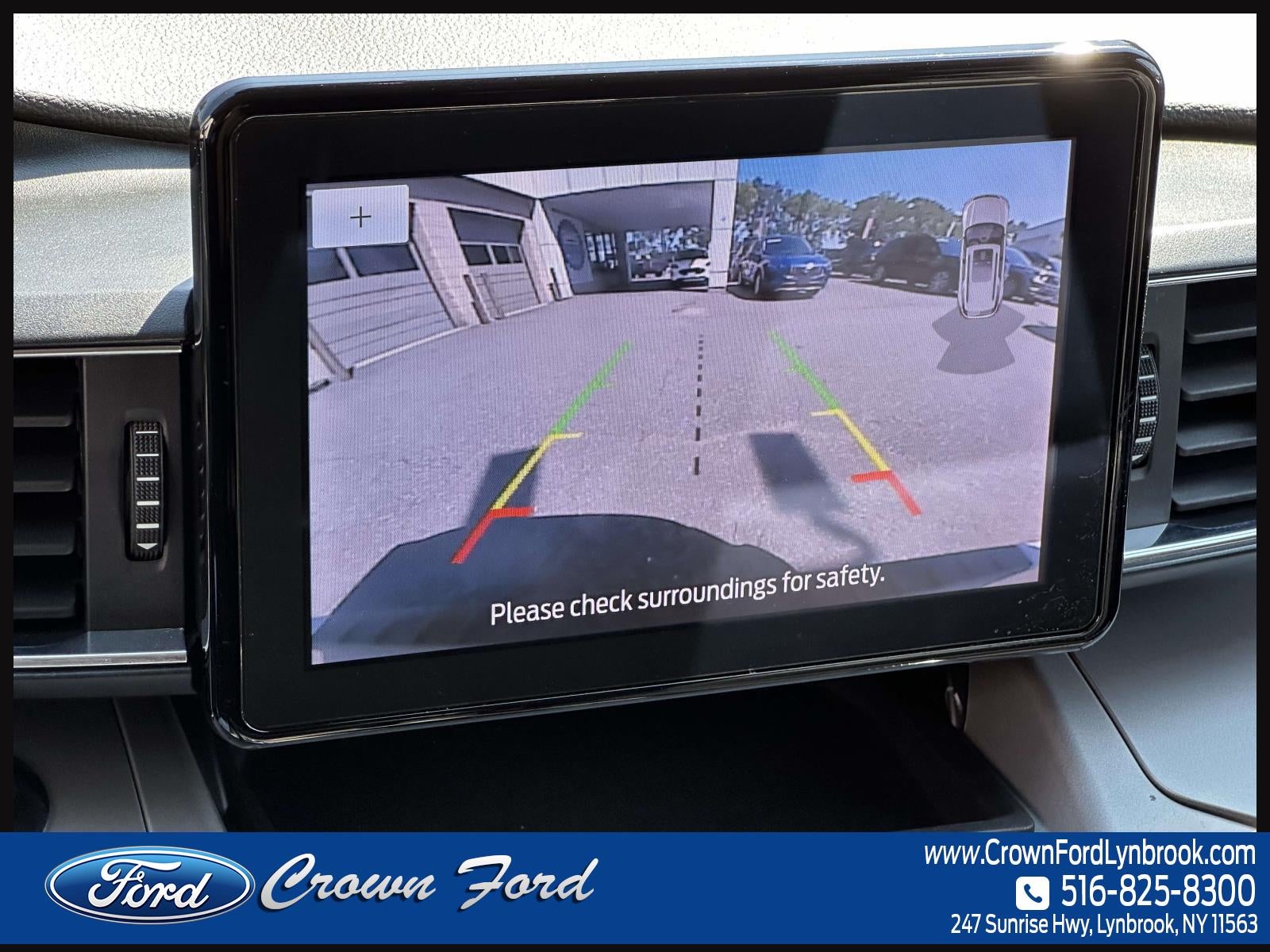 2023 Ford Explorer XLT 4WD