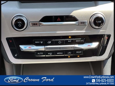 2023 Ford Explorer XLT 4WD