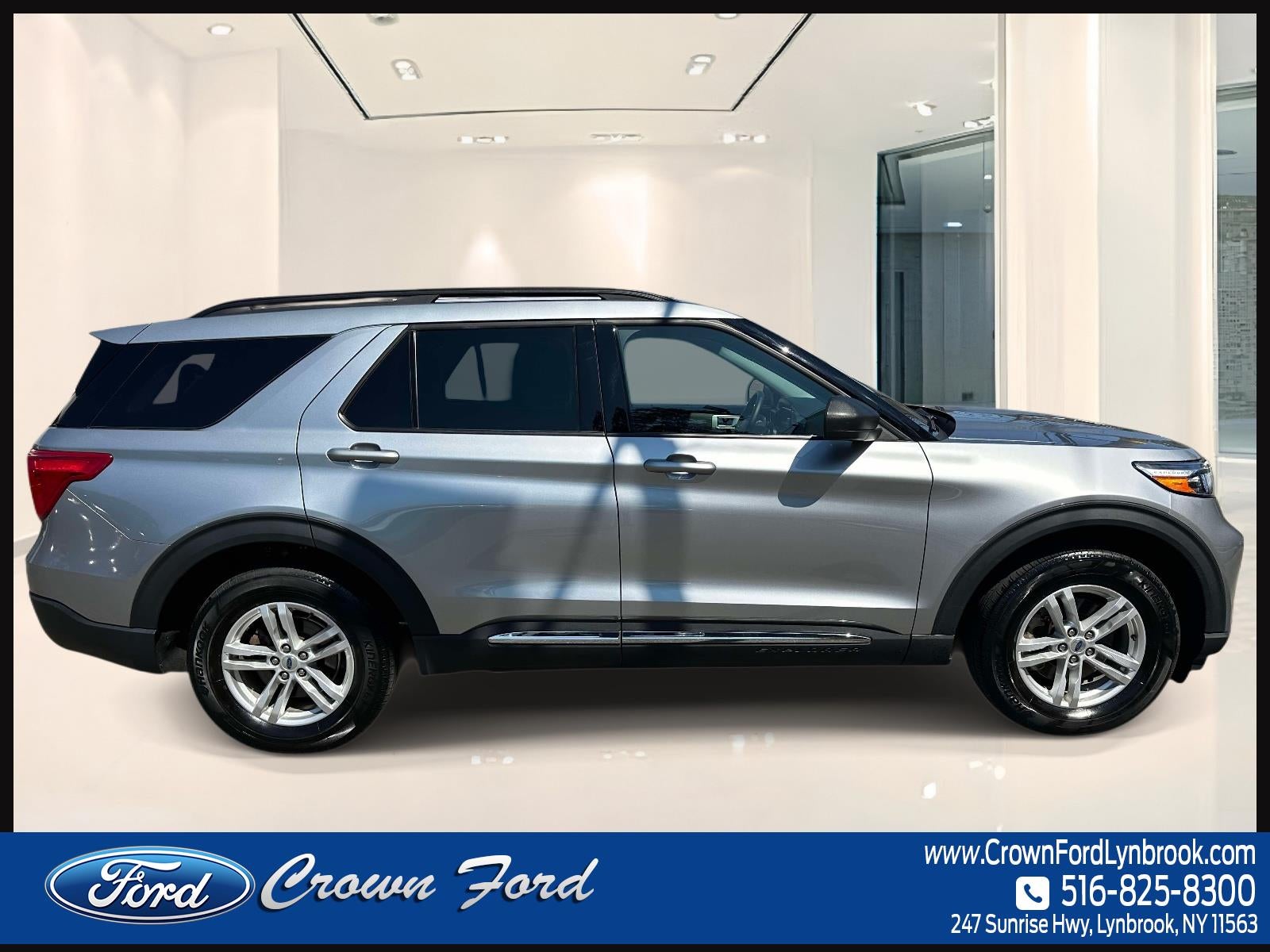 2023 Ford Explorer XLT 4WD