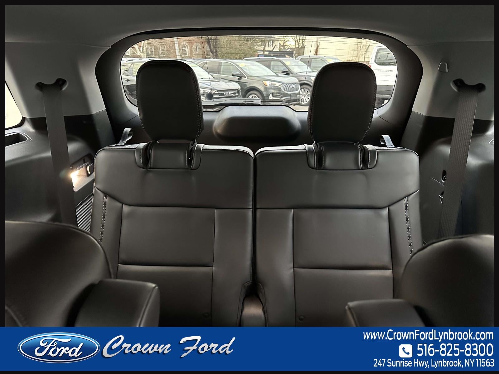 2023 Ford Explorer XLT 4WD