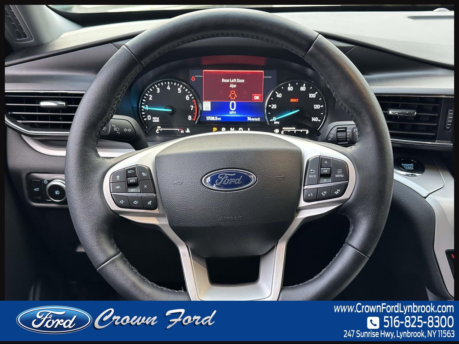 2023 Ford Explorer XLT 4WD