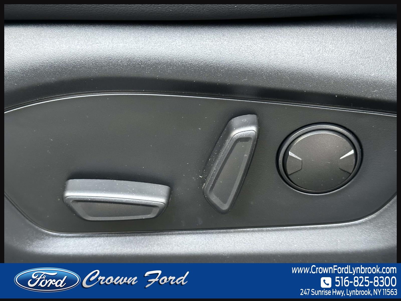 2023 Ford Explorer XLT 4WD