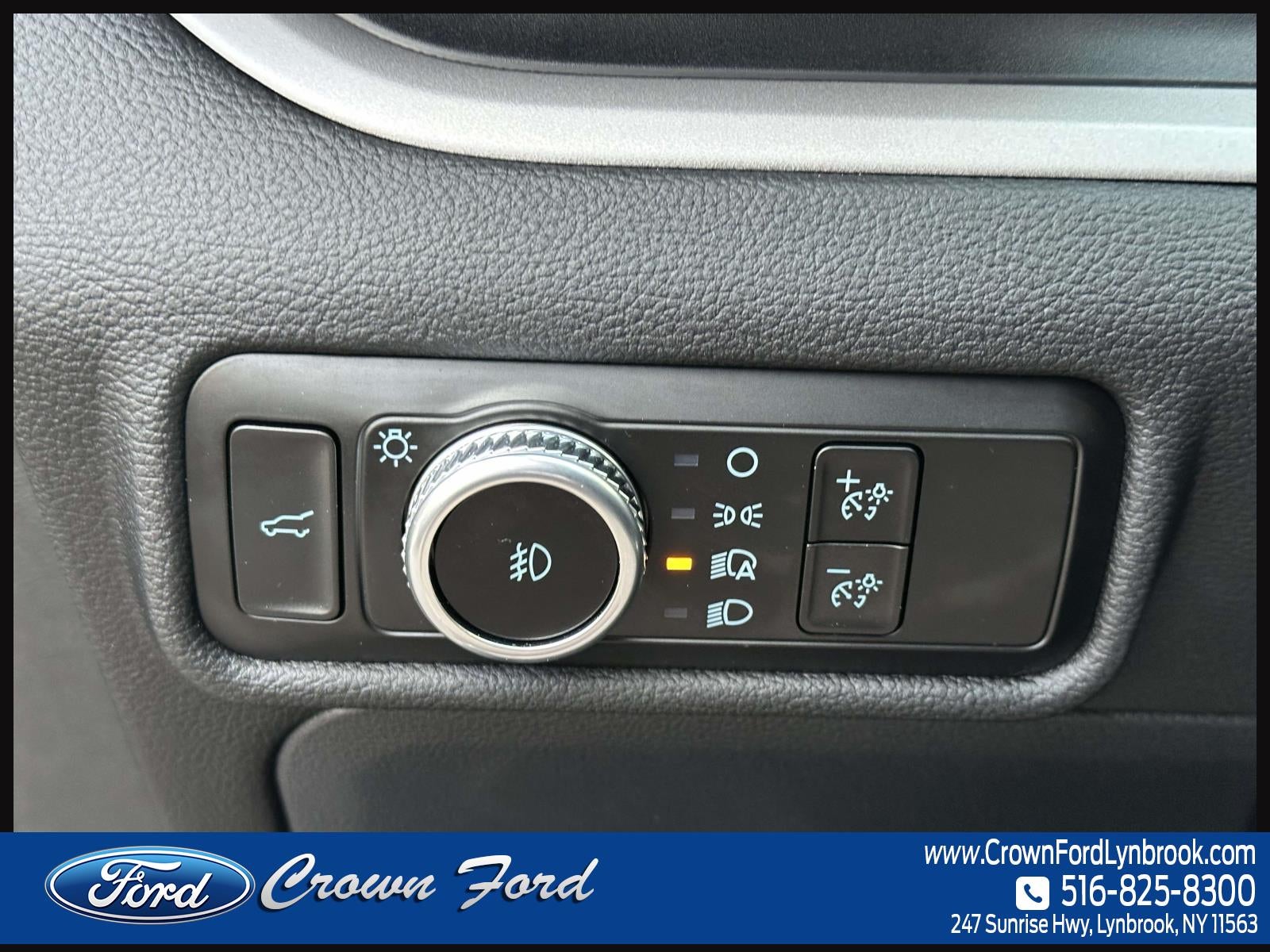 2023 Ford Explorer XLT 4WD