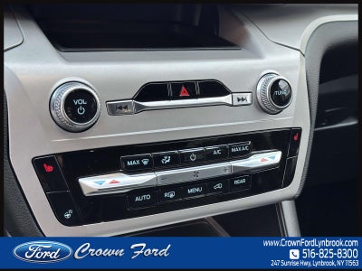 2023 Ford Explorer XLT 4WD