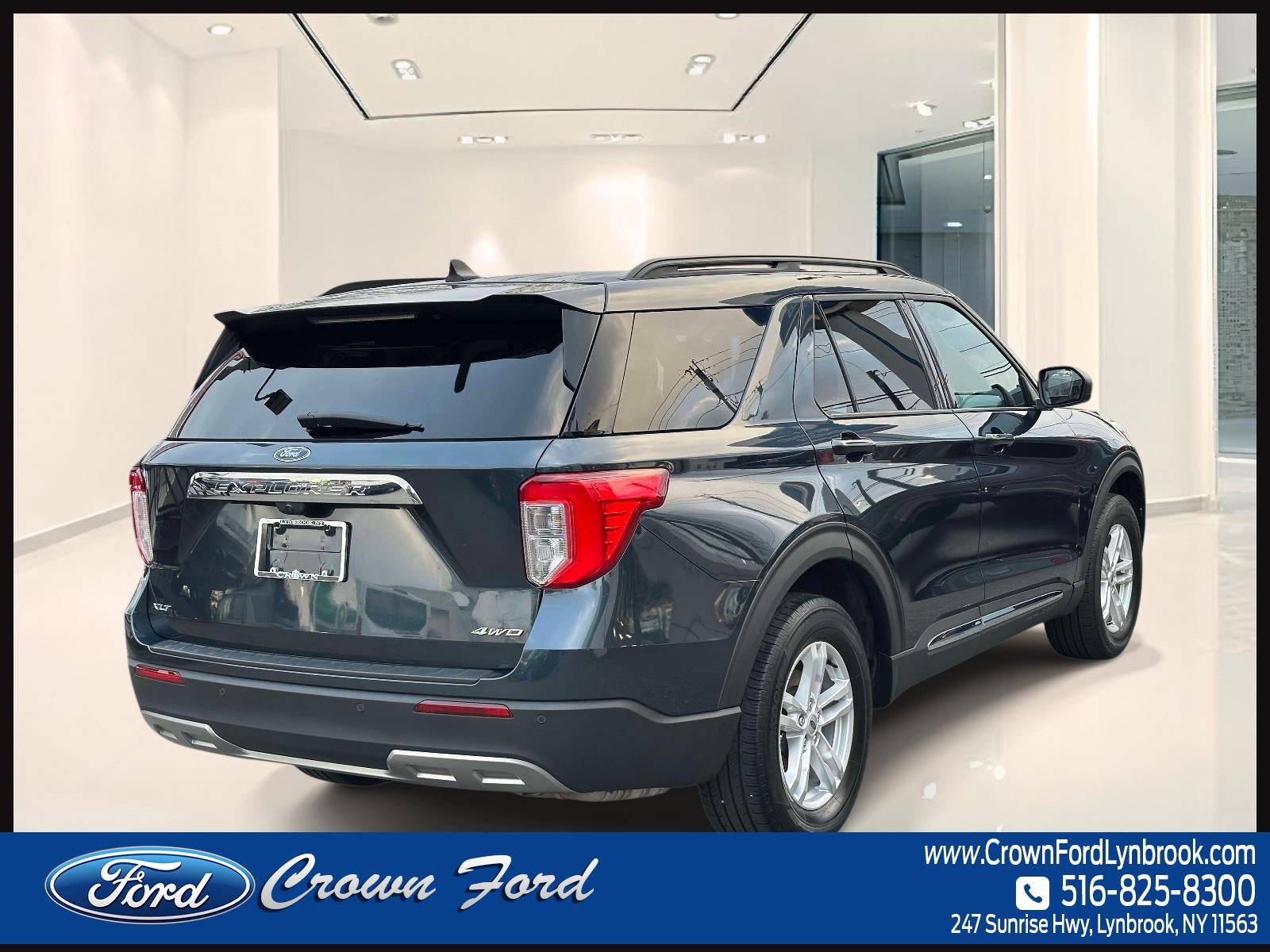 2023 Ford Explorer XLT 4WD