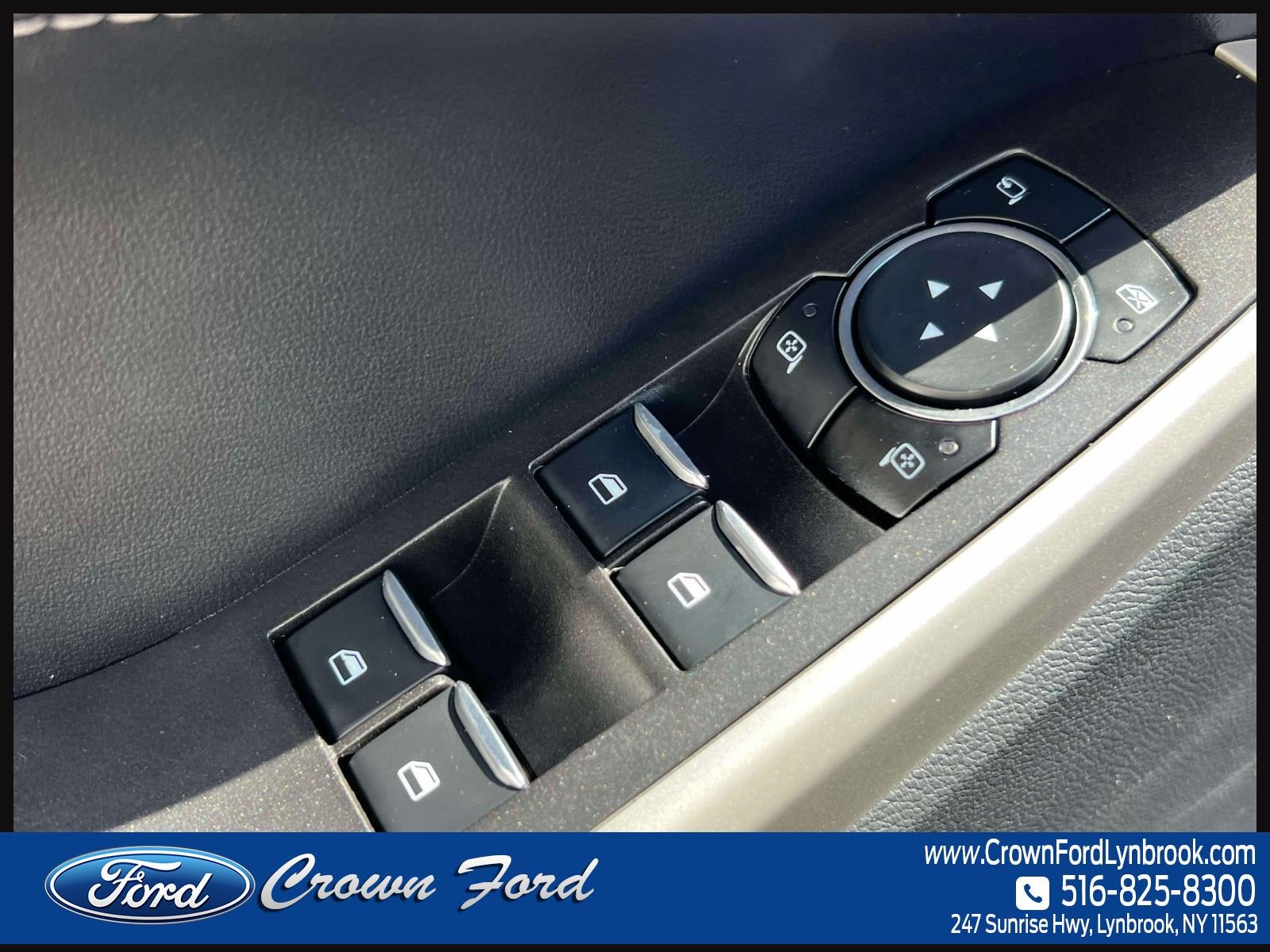 2023 Ford Explorer XLT 4WD