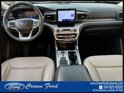 2023 Ford Explorer XLT 4WD