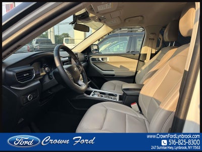2023 Ford Explorer XLT 4WD