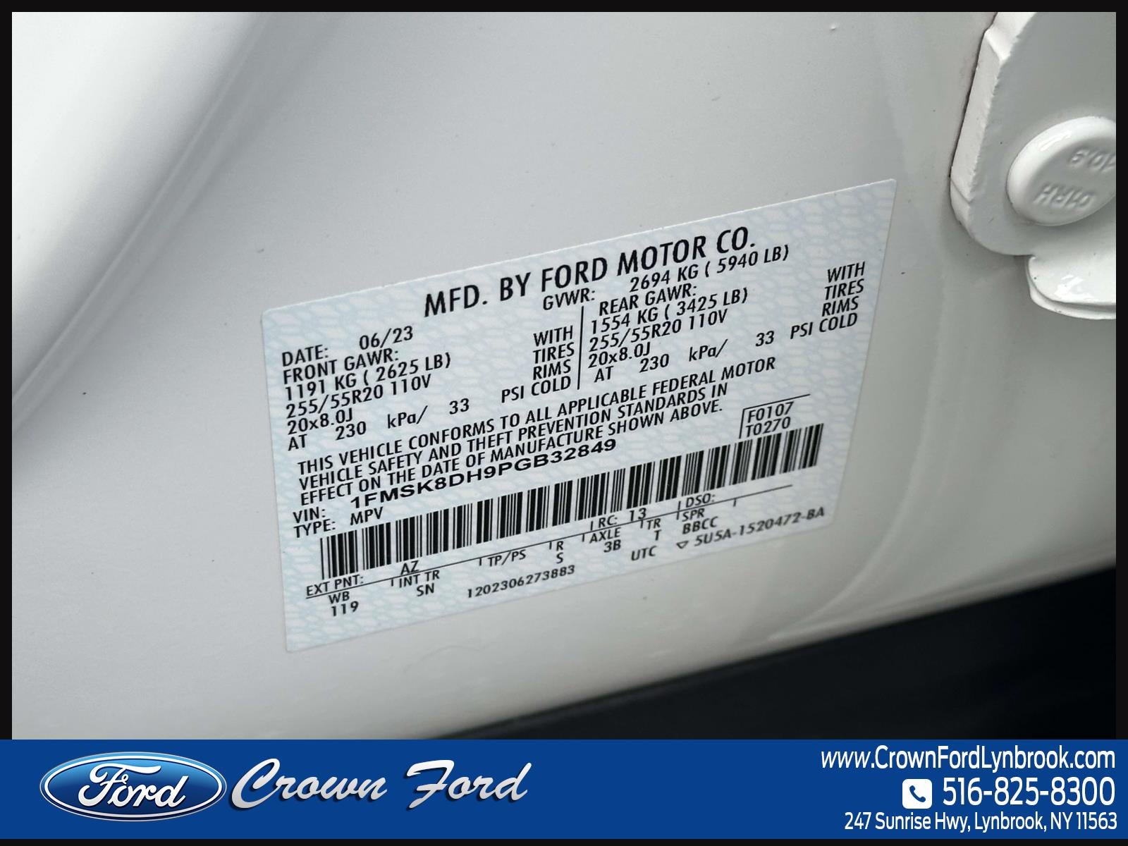 2023 Ford Explorer XLT 4WD