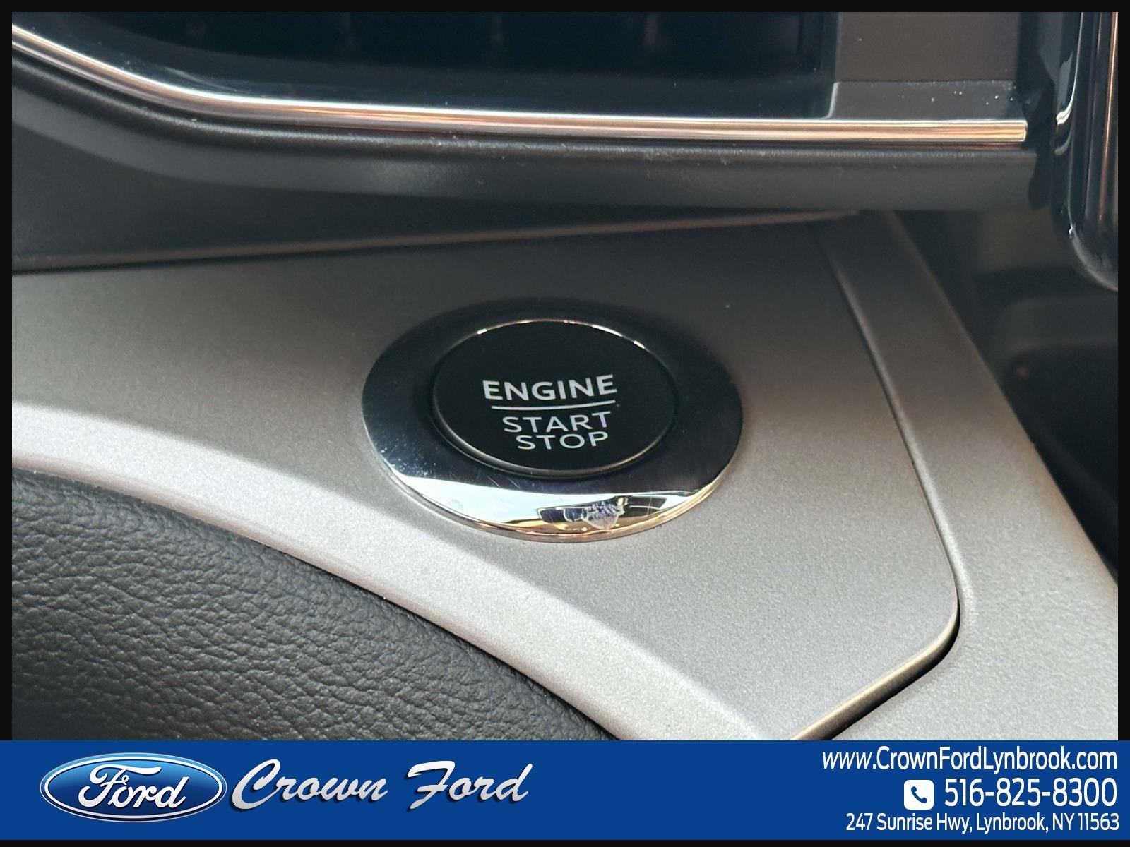 2023 Ford Explorer XLT 4WD