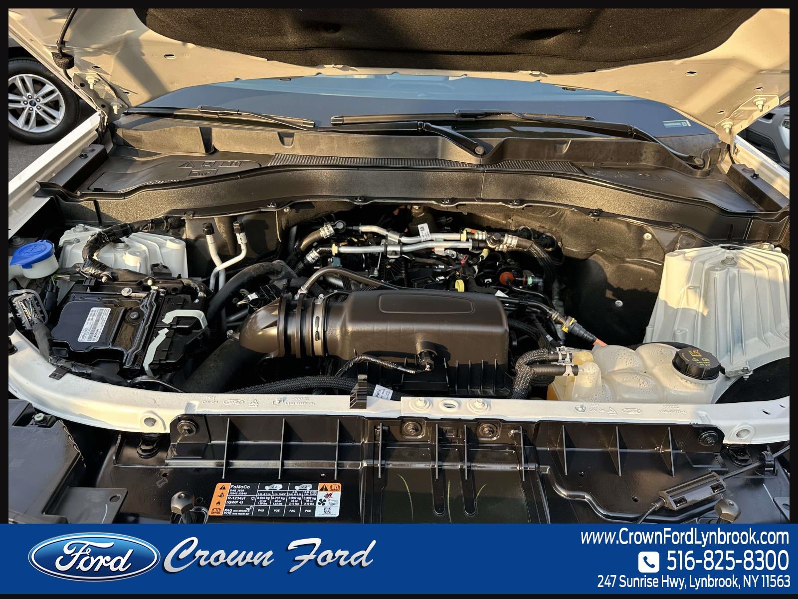2023 Ford Explorer XLT 4WD