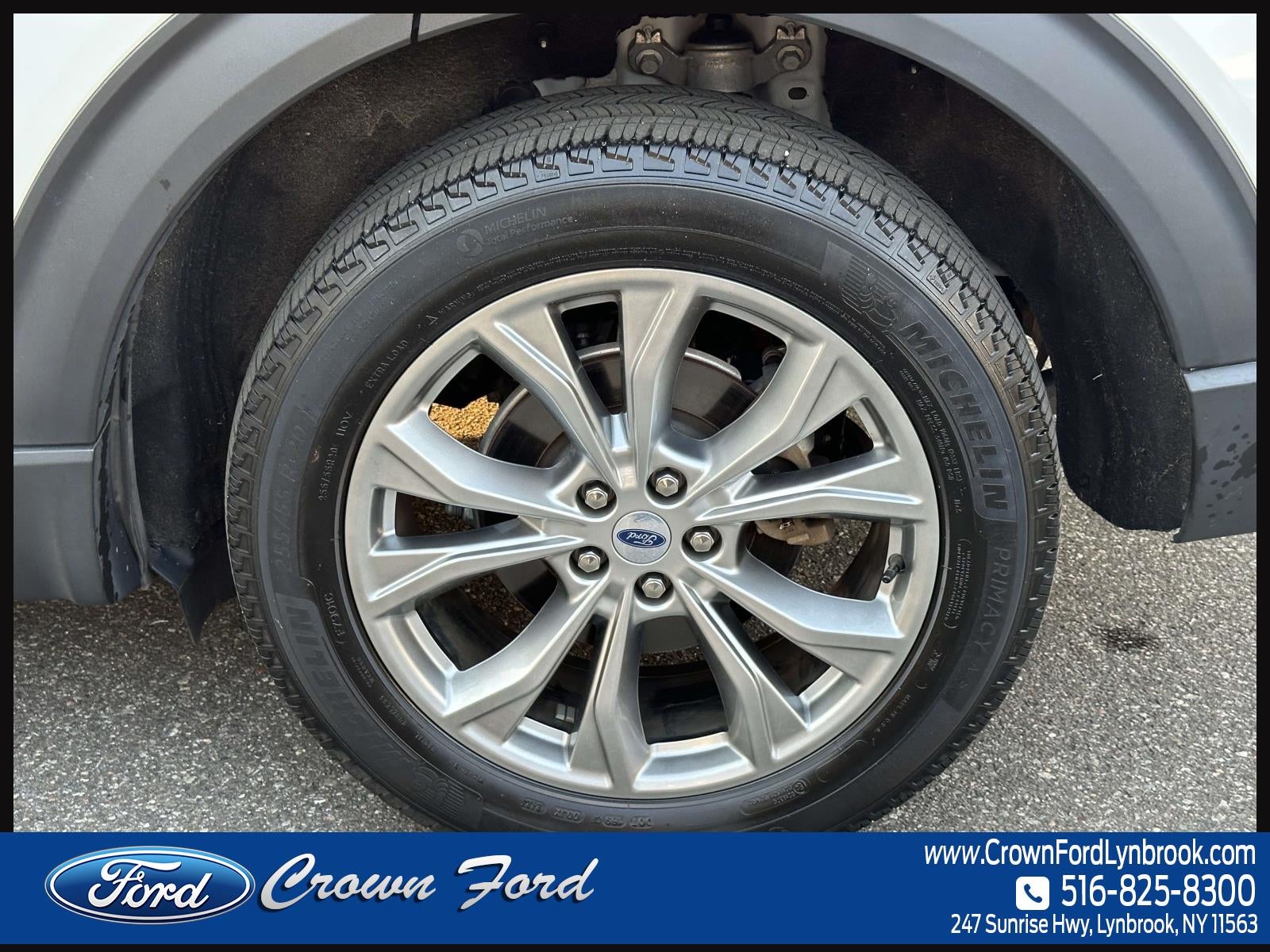 2023 Ford Explorer XLT 4WD
