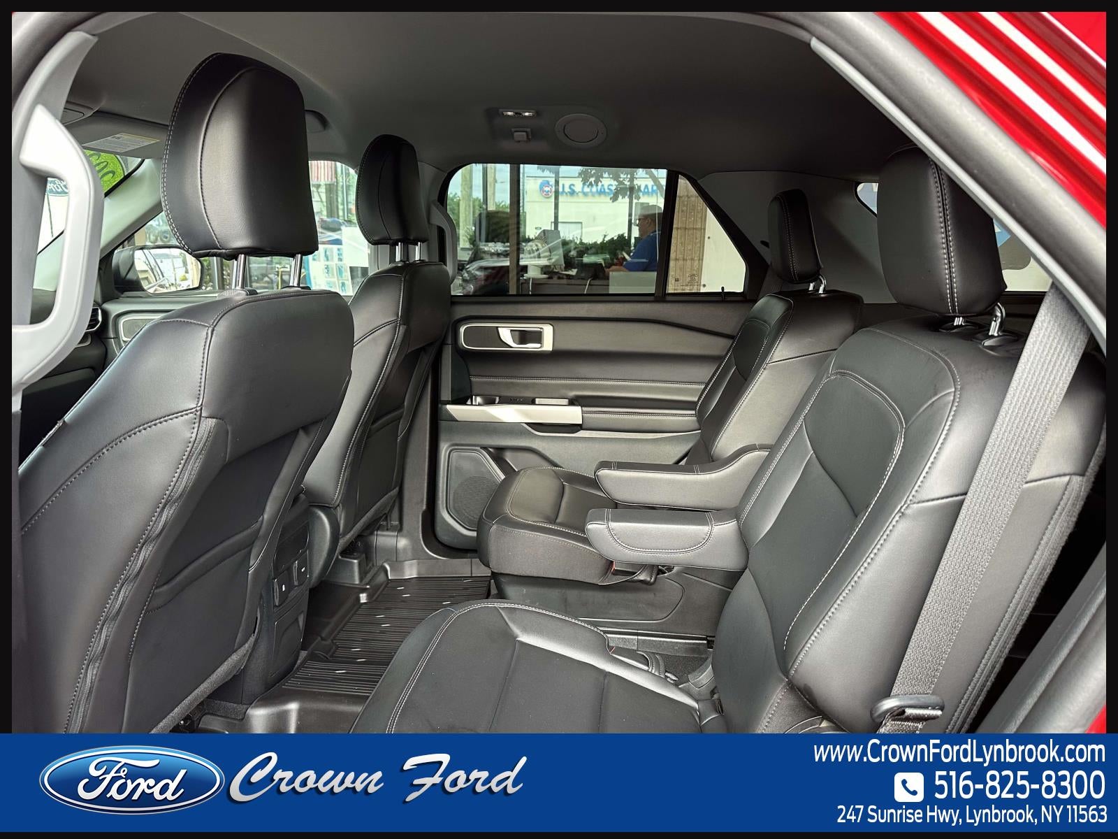 2023 Ford Explorer XLT 4WD