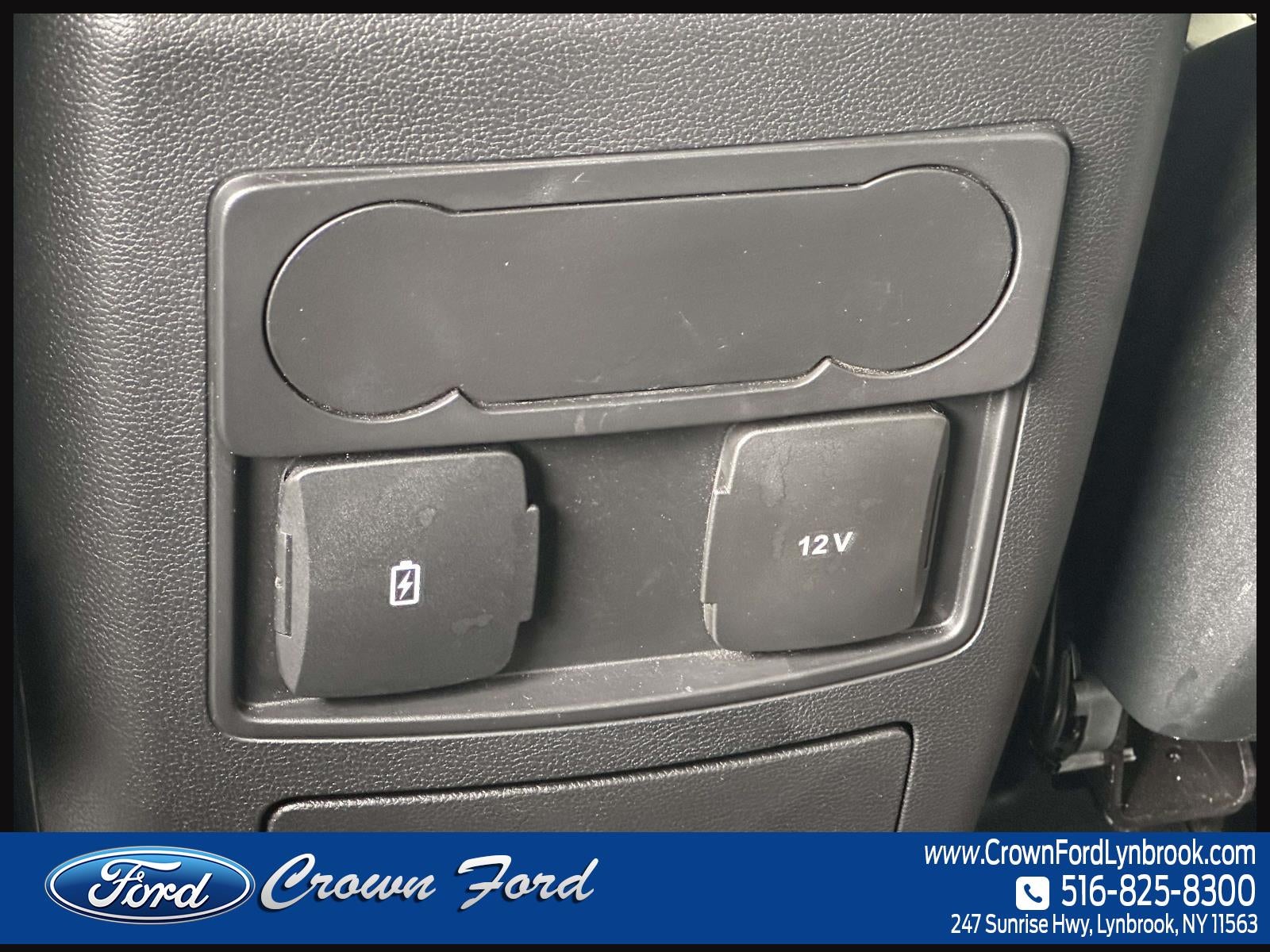 2023 Ford Explorer XLT 4WD