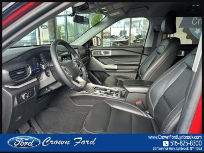 2023 Ford Explorer XLT 4WD