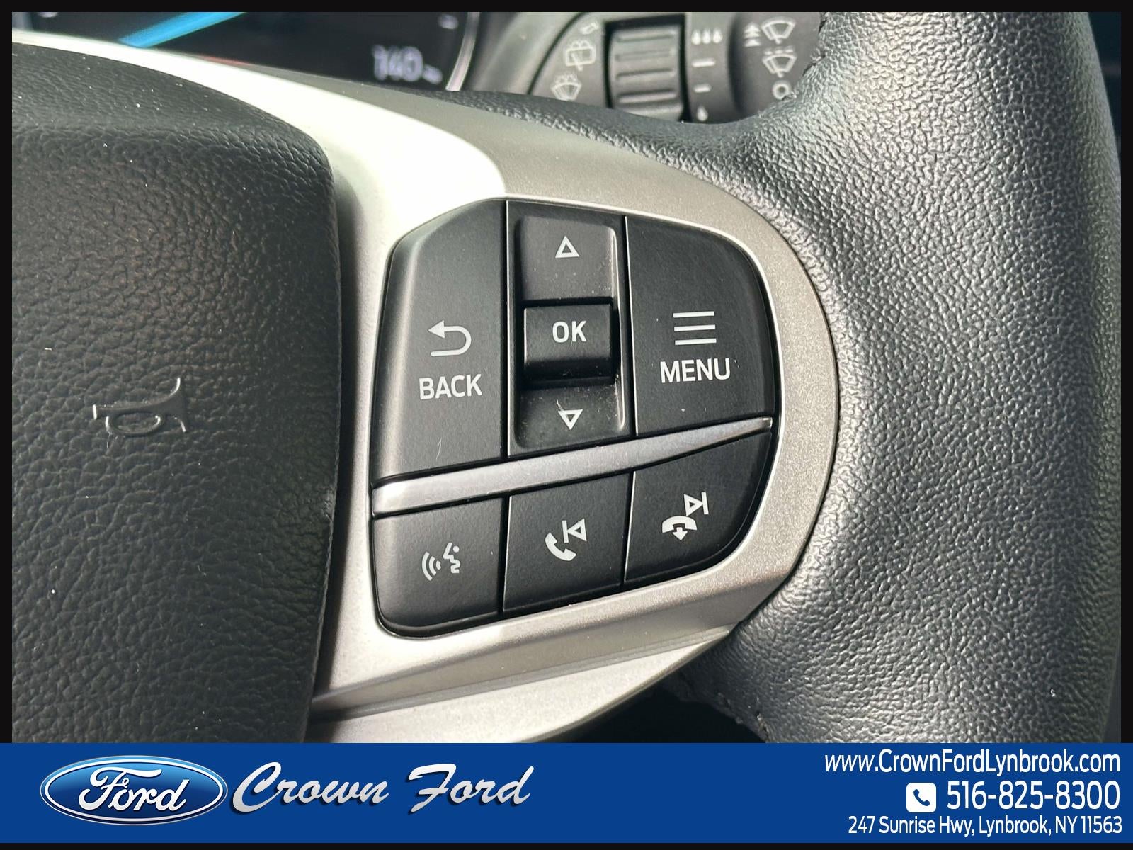 2023 Ford Explorer XLT 4WD