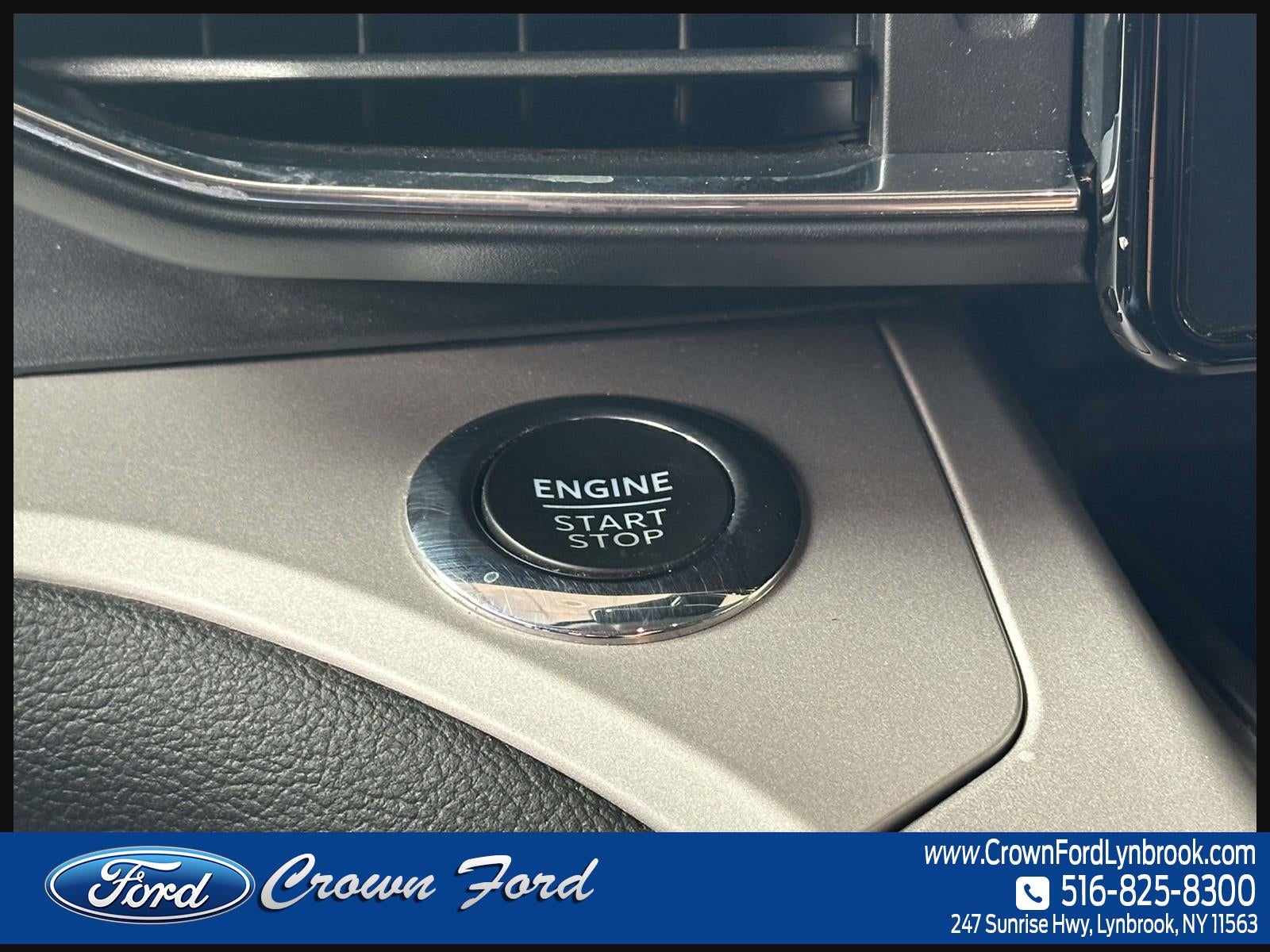 2023 Ford Explorer XLT 4WD