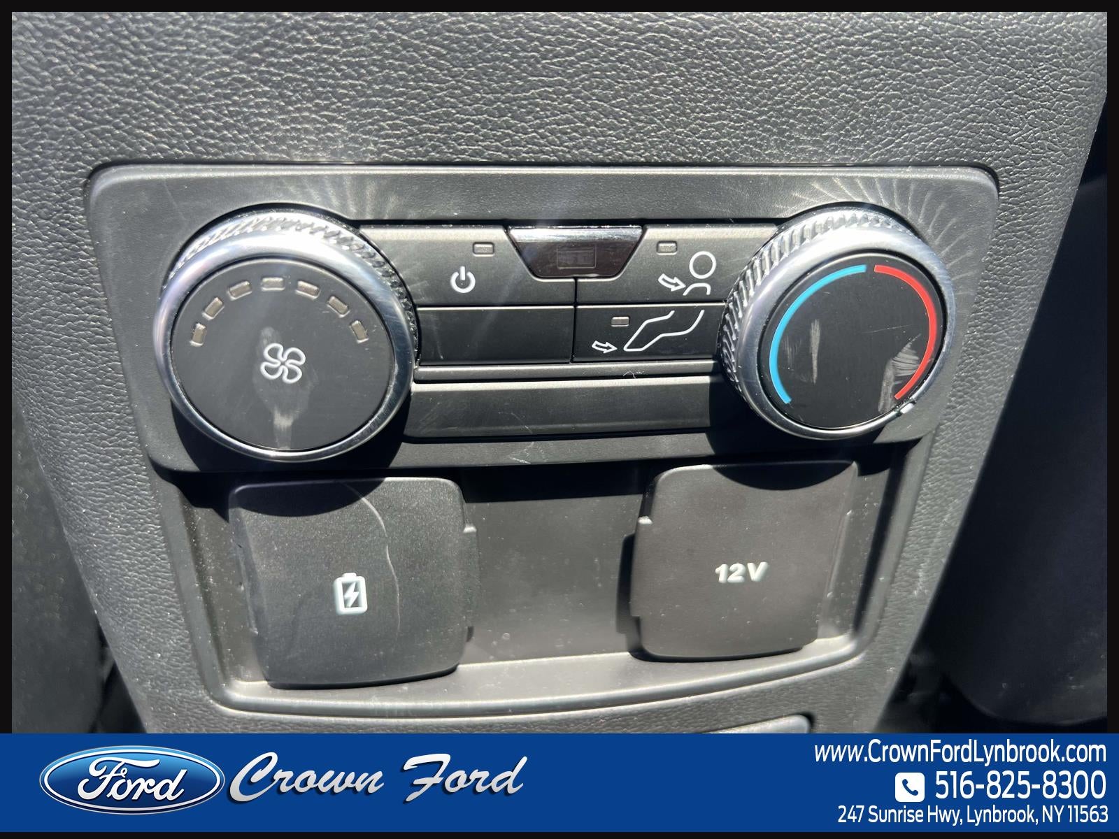 2023 Ford Explorer XLT 4WD