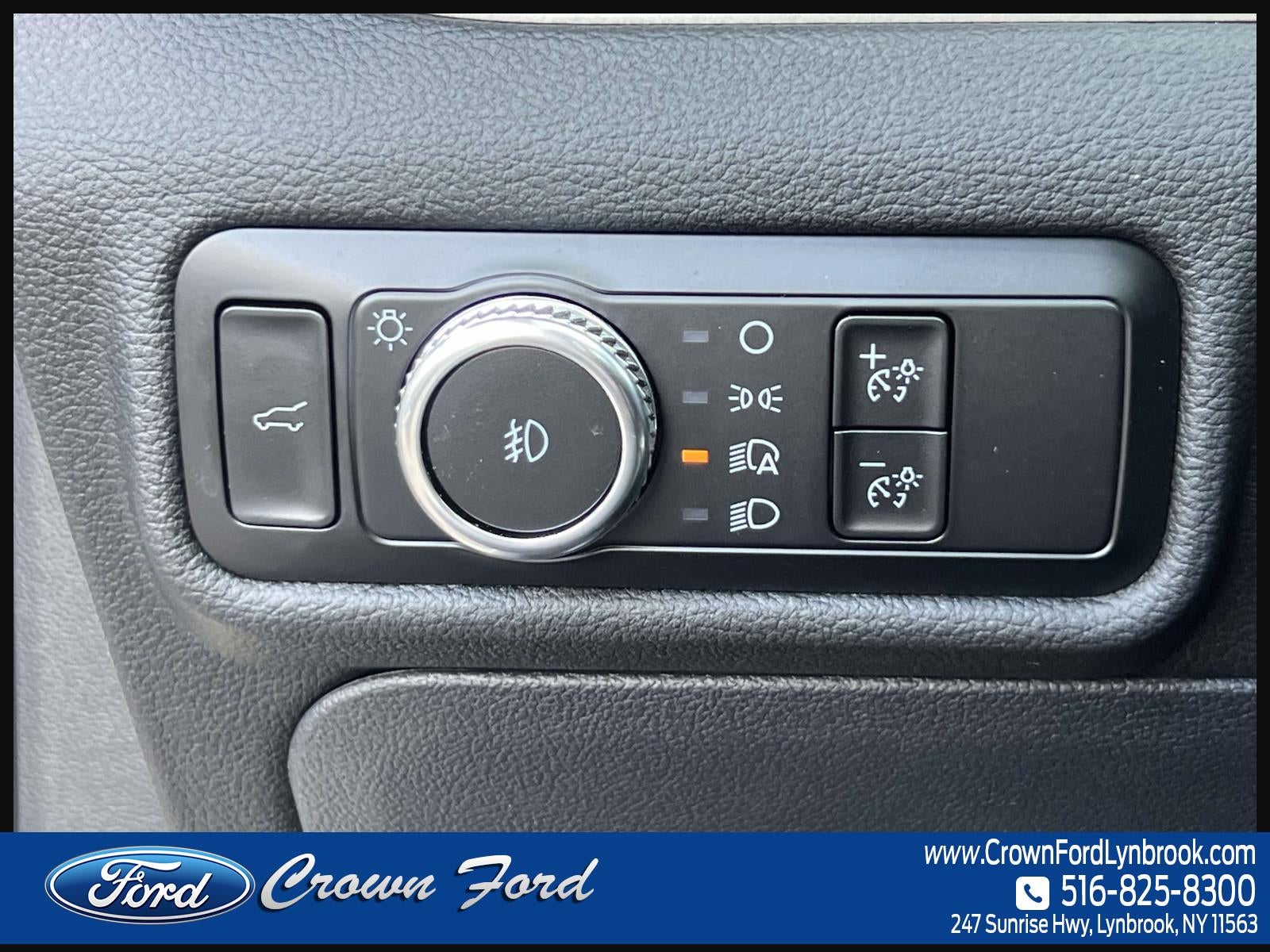 2023 Ford Explorer XLT 4WD
