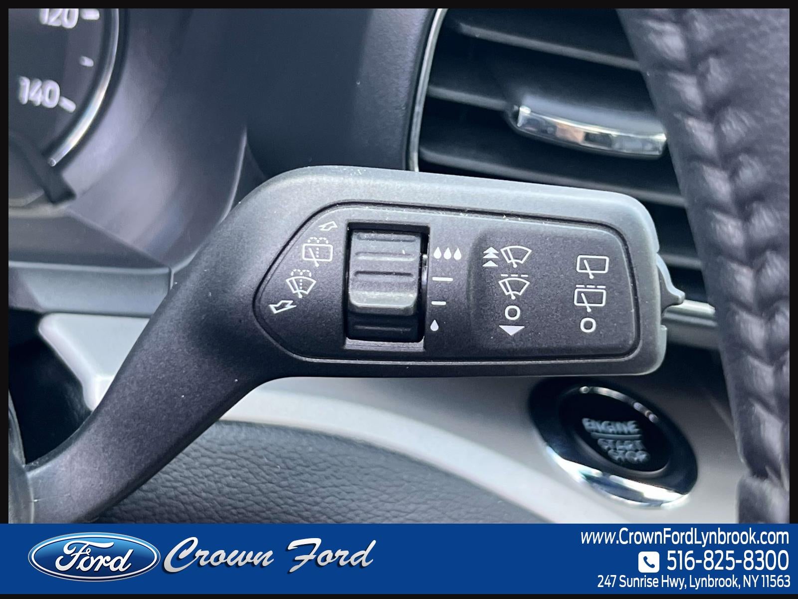 2023 Ford Explorer XLT 4WD