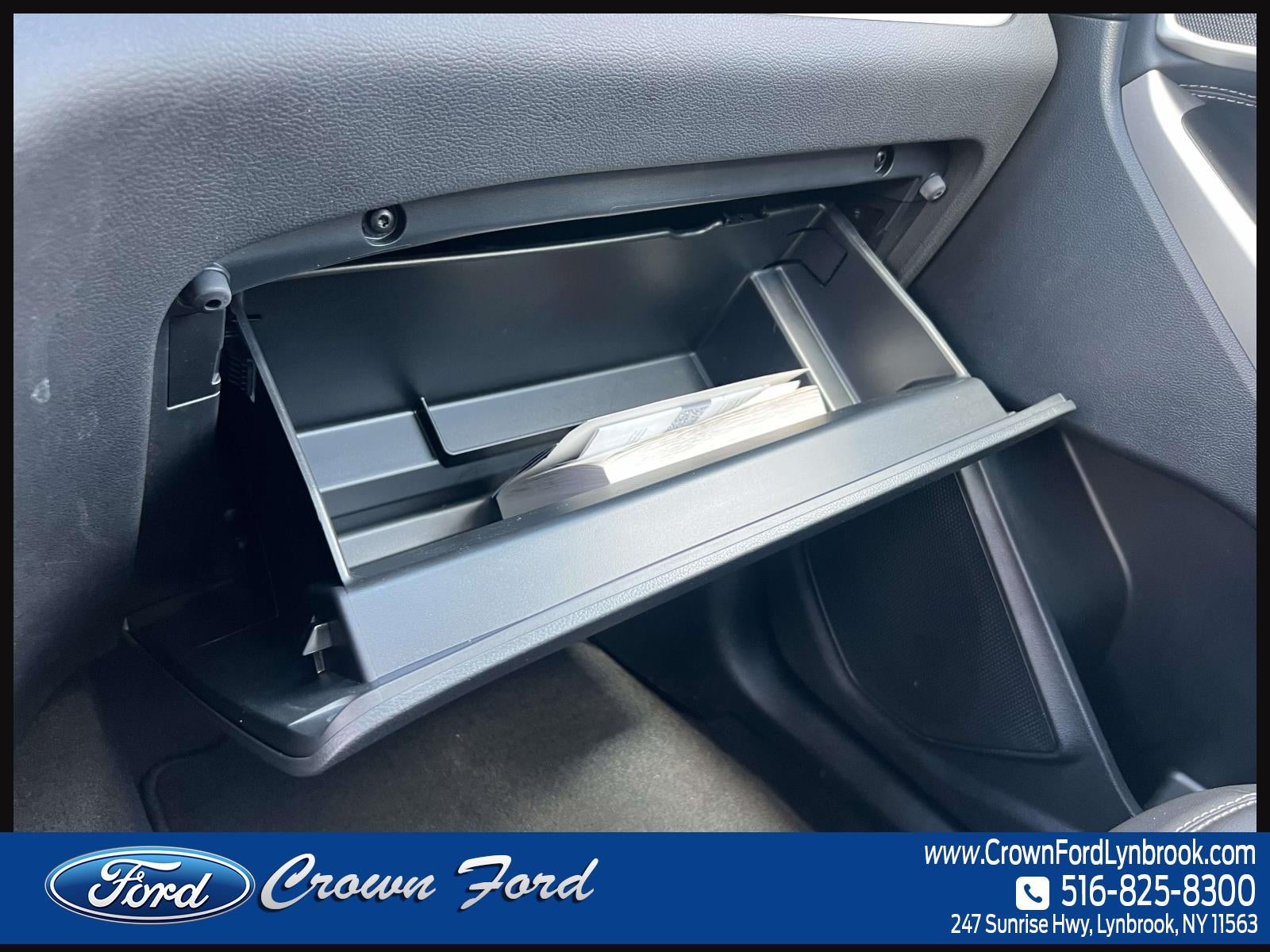 2023 Ford Explorer XLT 4WD