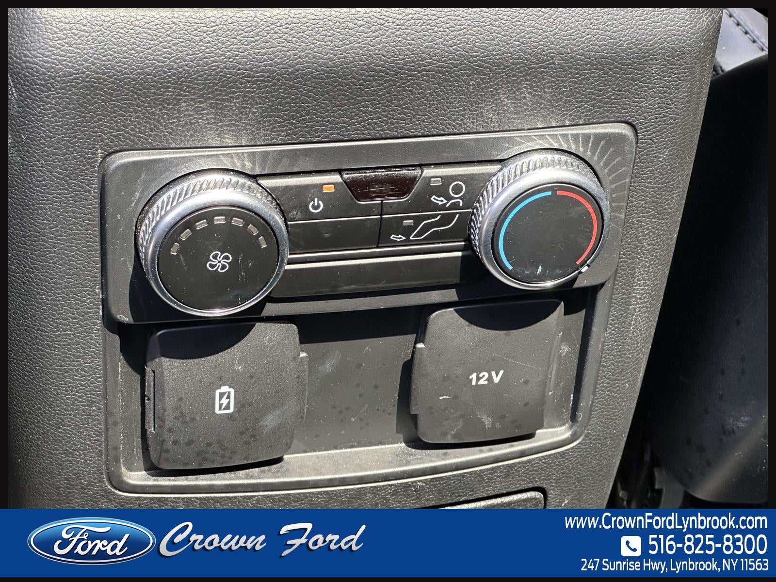 2023 Ford Explorer XLT 4WD