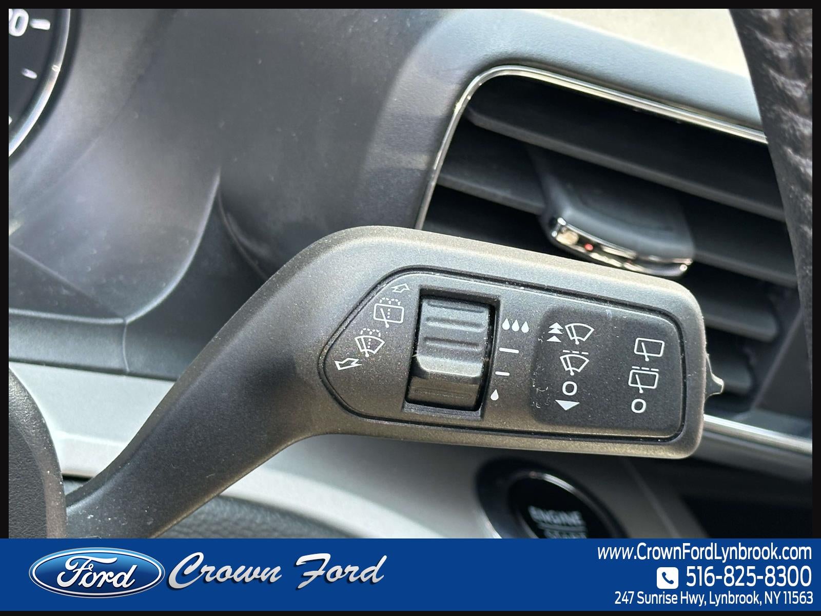 2023 Ford Explorer XLT 4WD