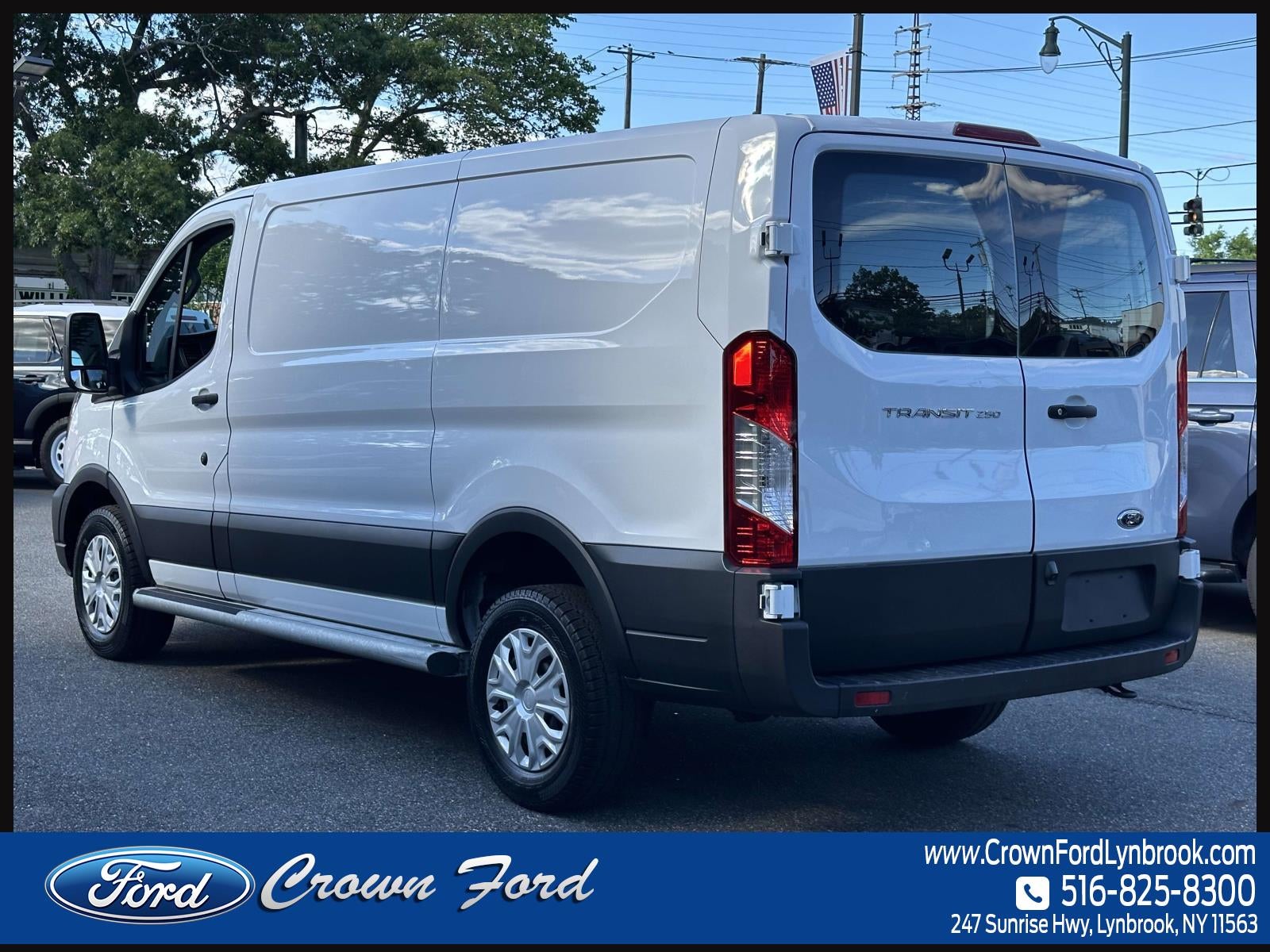2024 Ford Transit Cargo Van T-250 130 Low Rf 9070 GVWR RWD