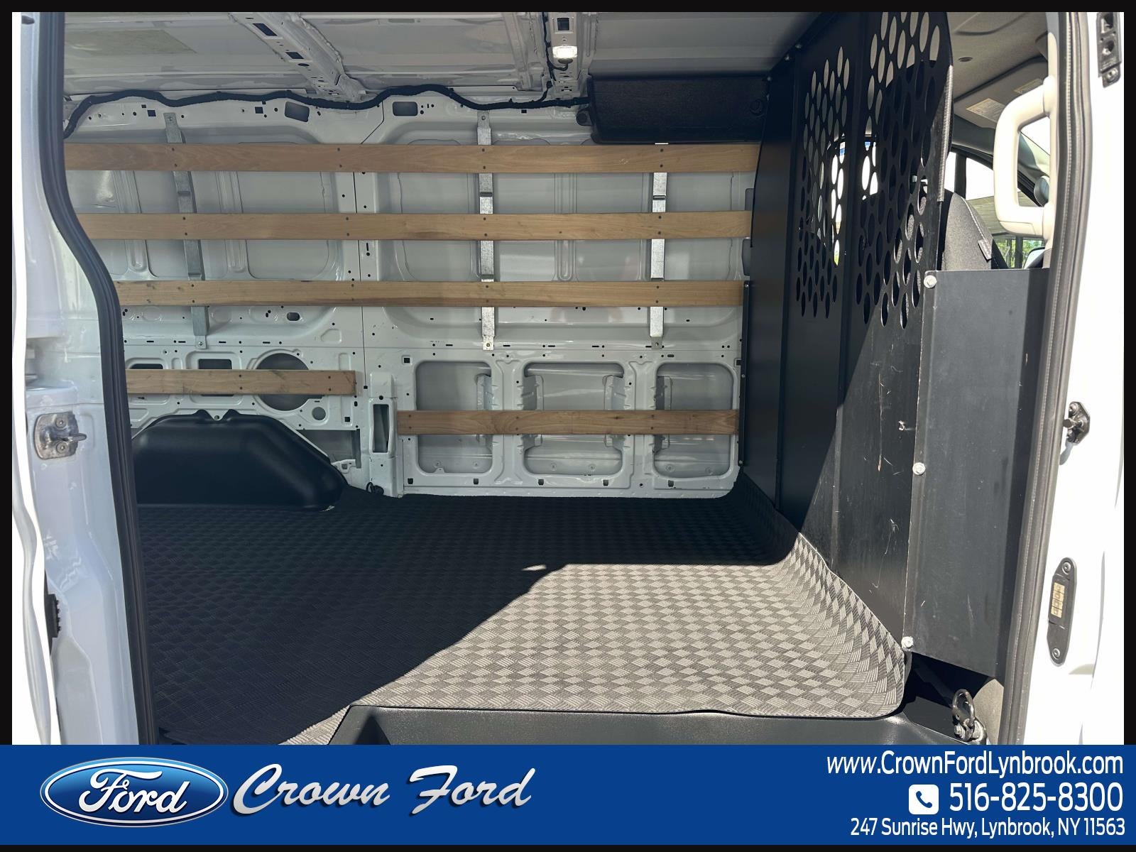 2025 Ford Transit Cargo Van T-250 130 Low Rf 9070 GVWR RWD