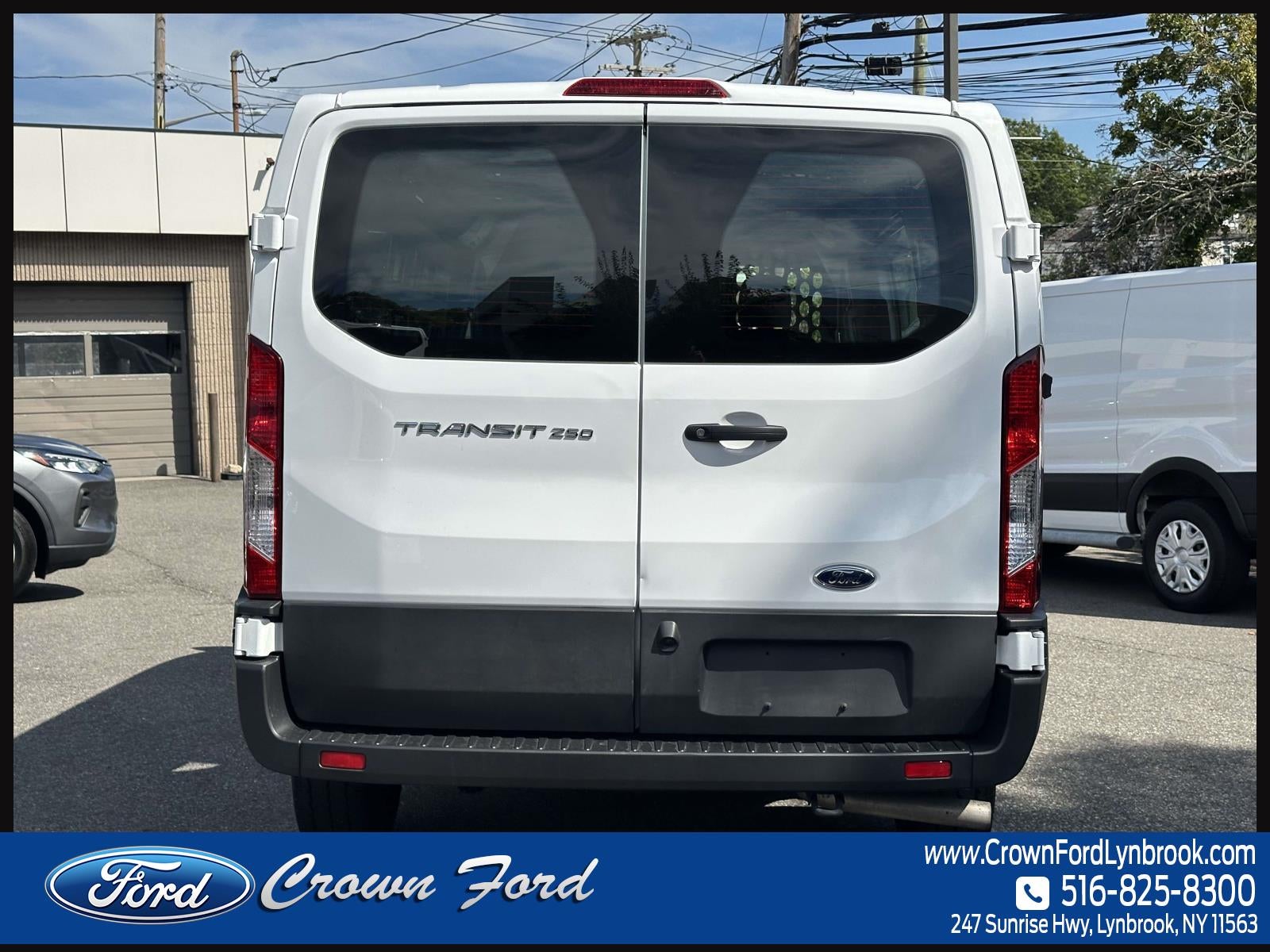 2025 Ford Transit Cargo Van T-250 130 Low Rf 9070 GVWR RWD