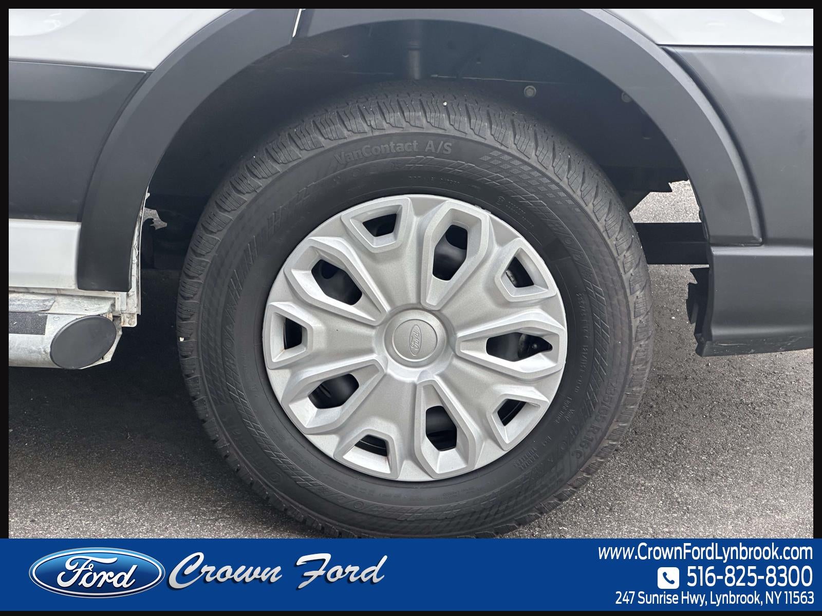 2025 Ford Transit Cargo Van T-250 130 Low Rf 9070 GVWR RWD