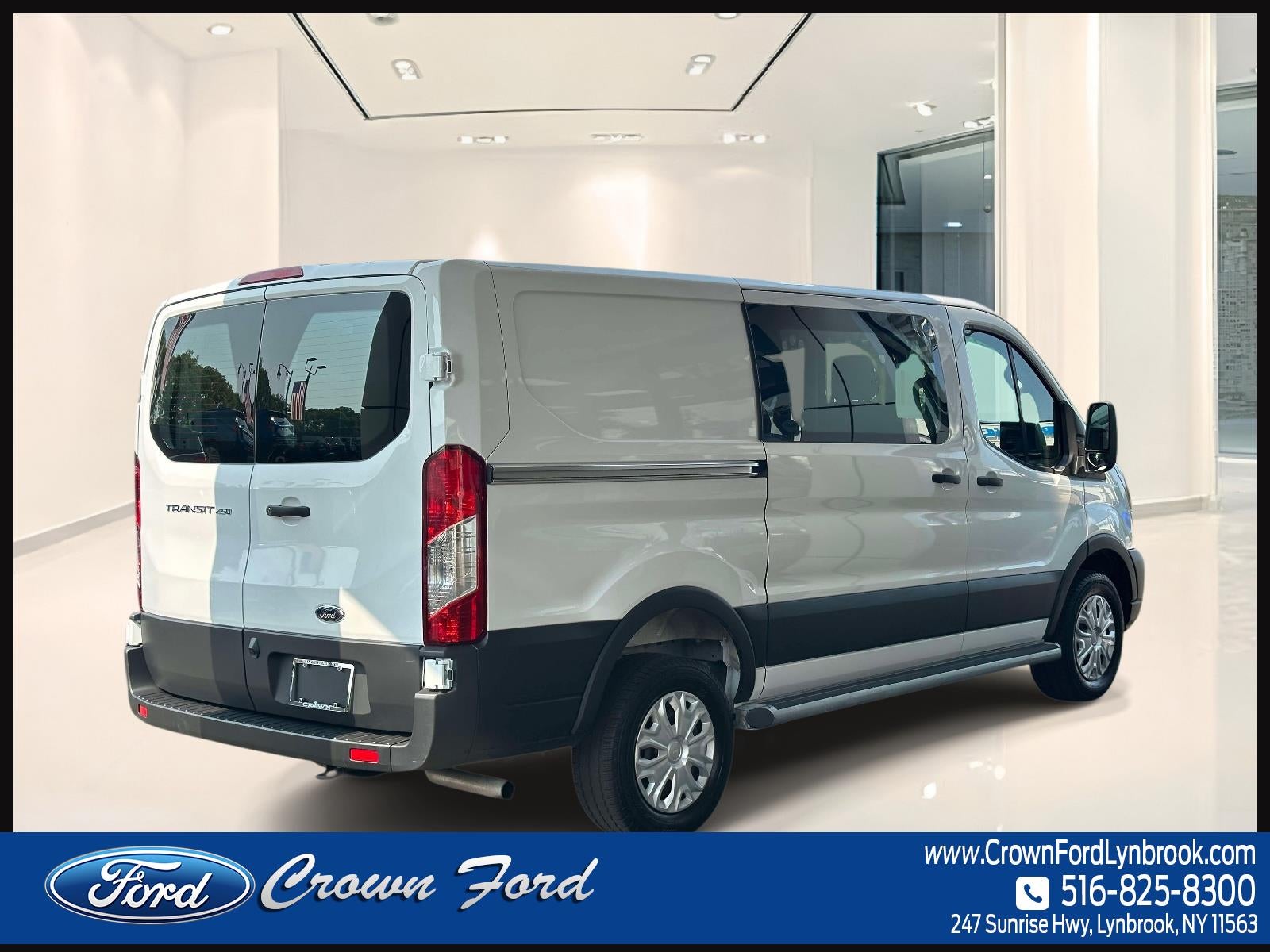 2025 Ford Transit Cargo Van T-250 130 Low Rf 9070 GVWR RWD