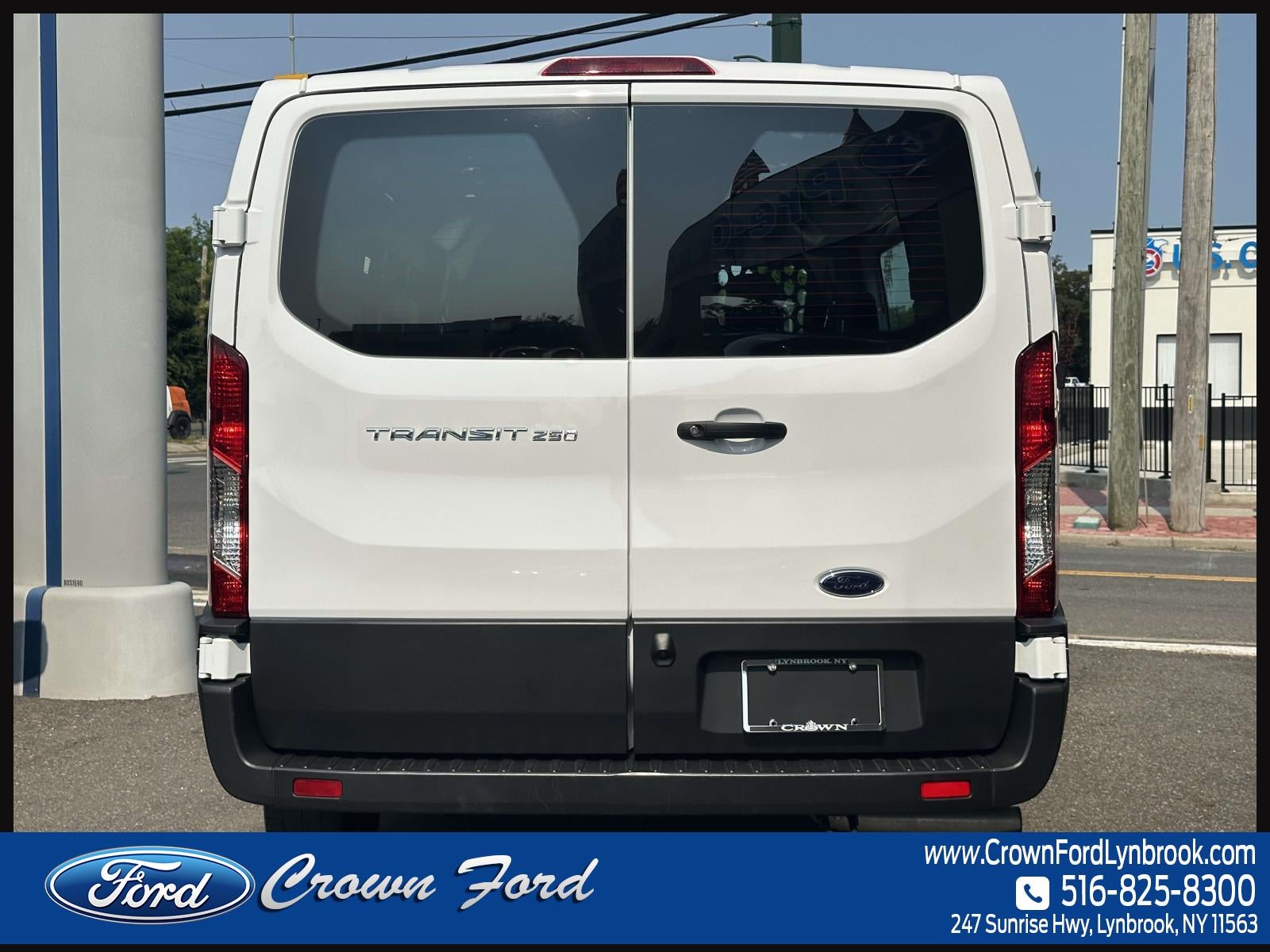 2025 Ford Transit Cargo Van T-250 130 Low Rf 9070 GVWR RWD