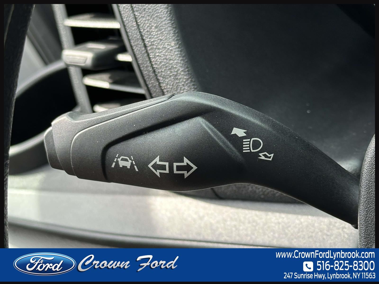 2025 Ford Transit Cargo Van T-250 130 Low Rf 9070 GVWR RWD