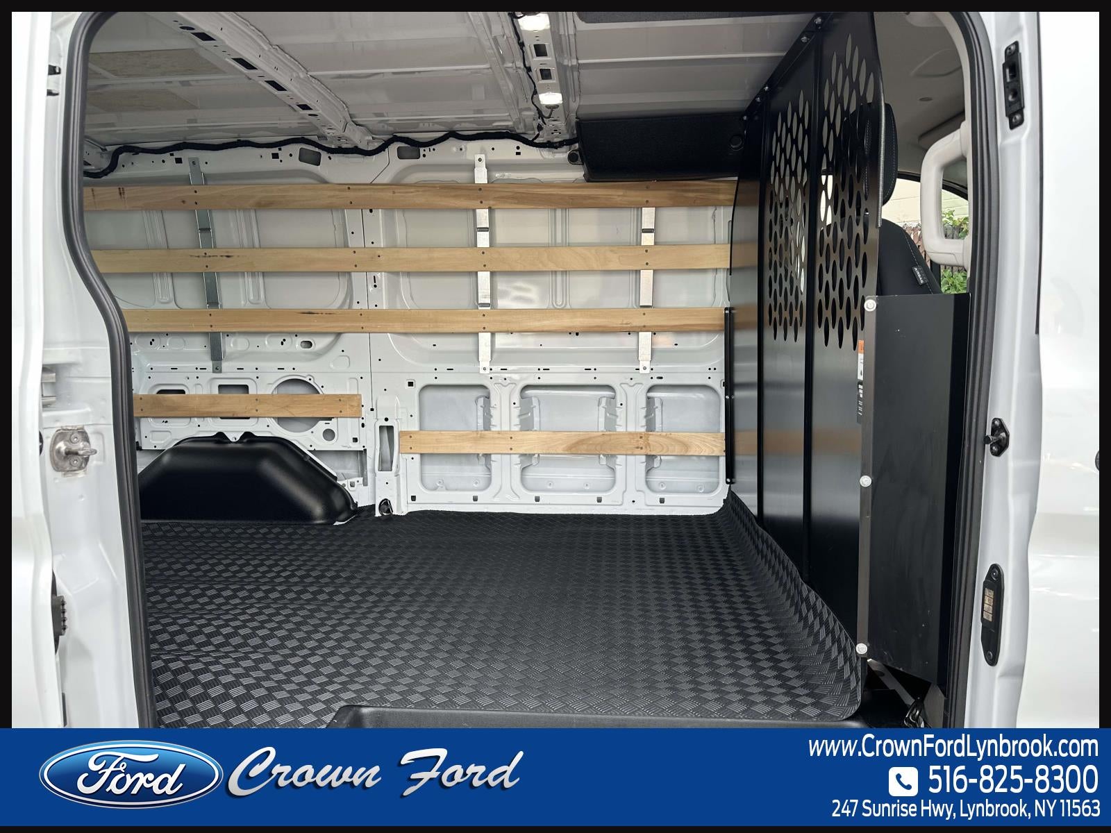 2025 Ford Transit Cargo Van T-250 130 Low Rf 9070 GVWR RWD
