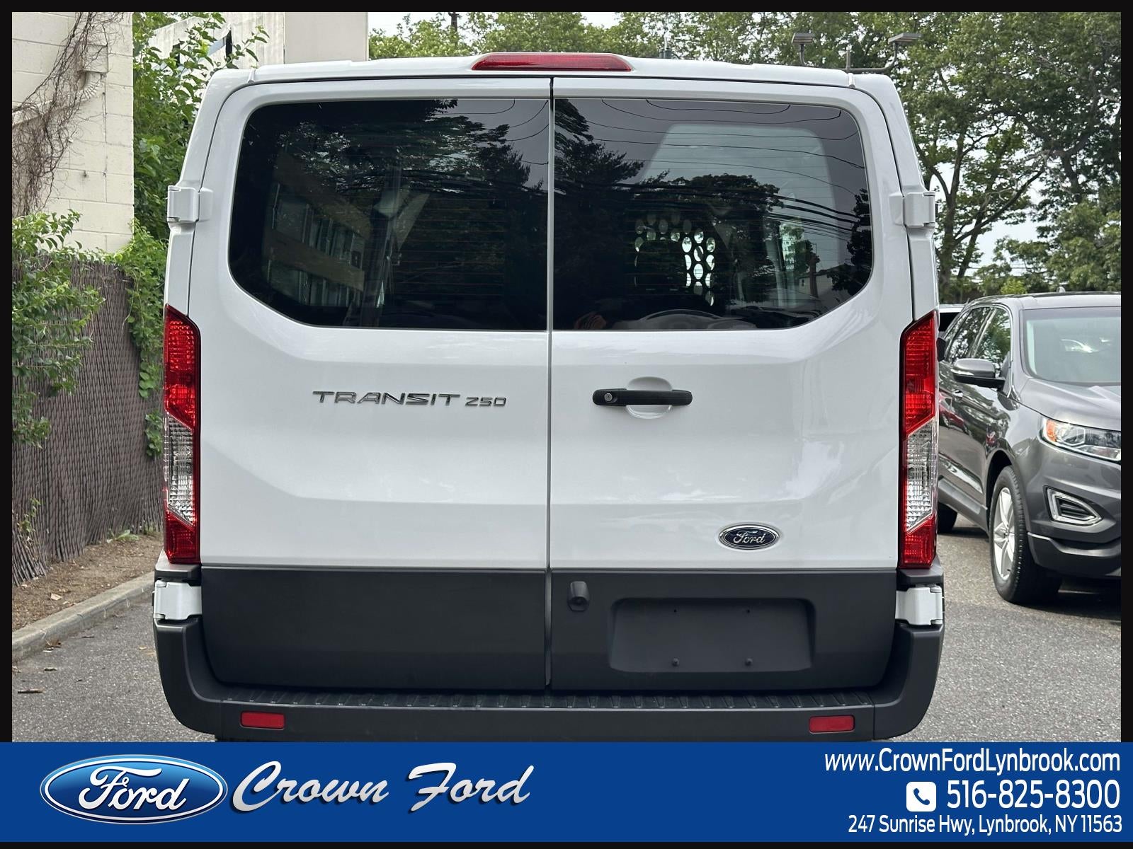 2025 Ford Transit Cargo Van T-250 130 Low Rf 9070 GVWR RWD