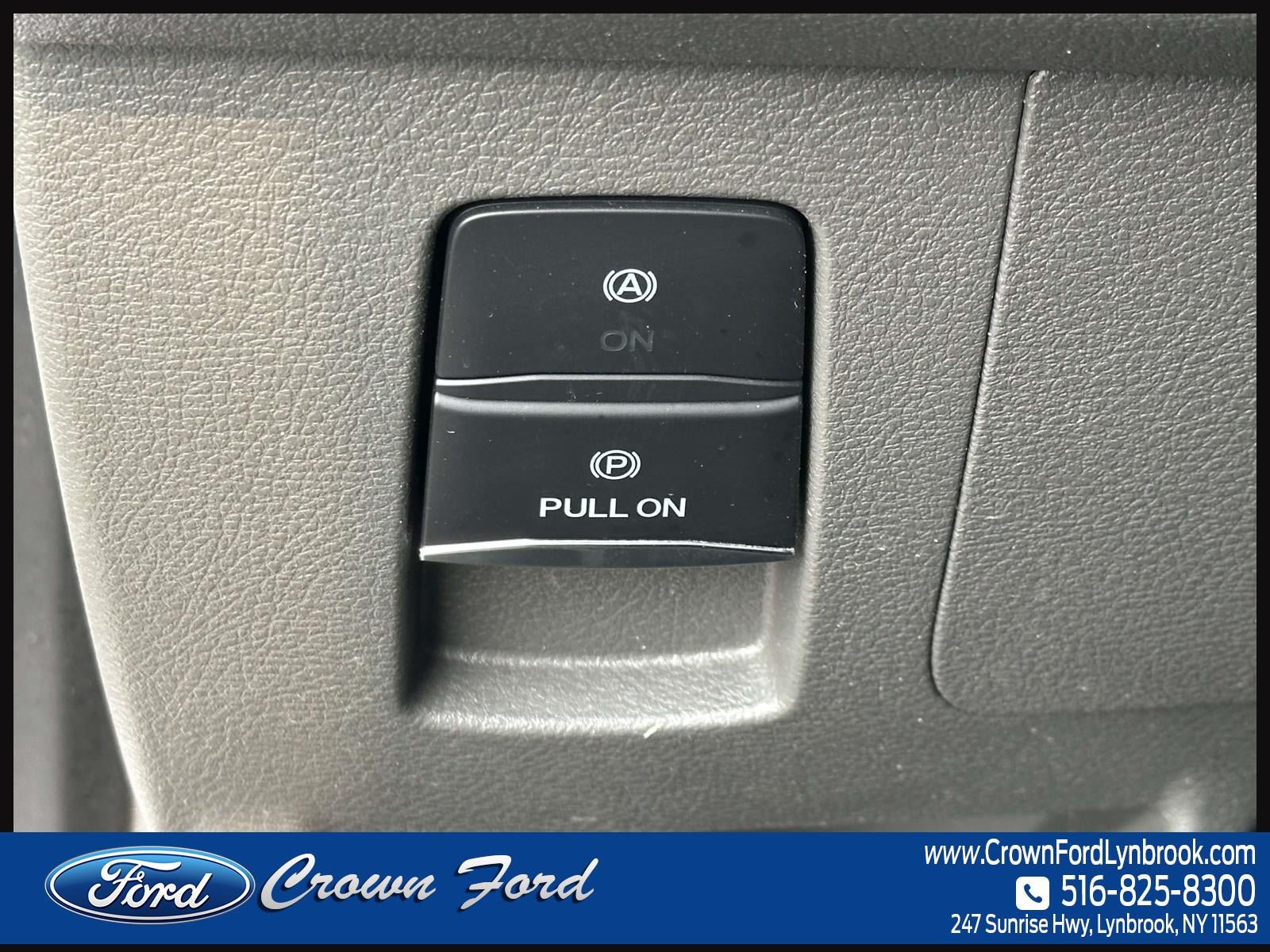 2025 Ford Transit Cargo Van T-250 130 Low Rf 9070 GVWR RWD