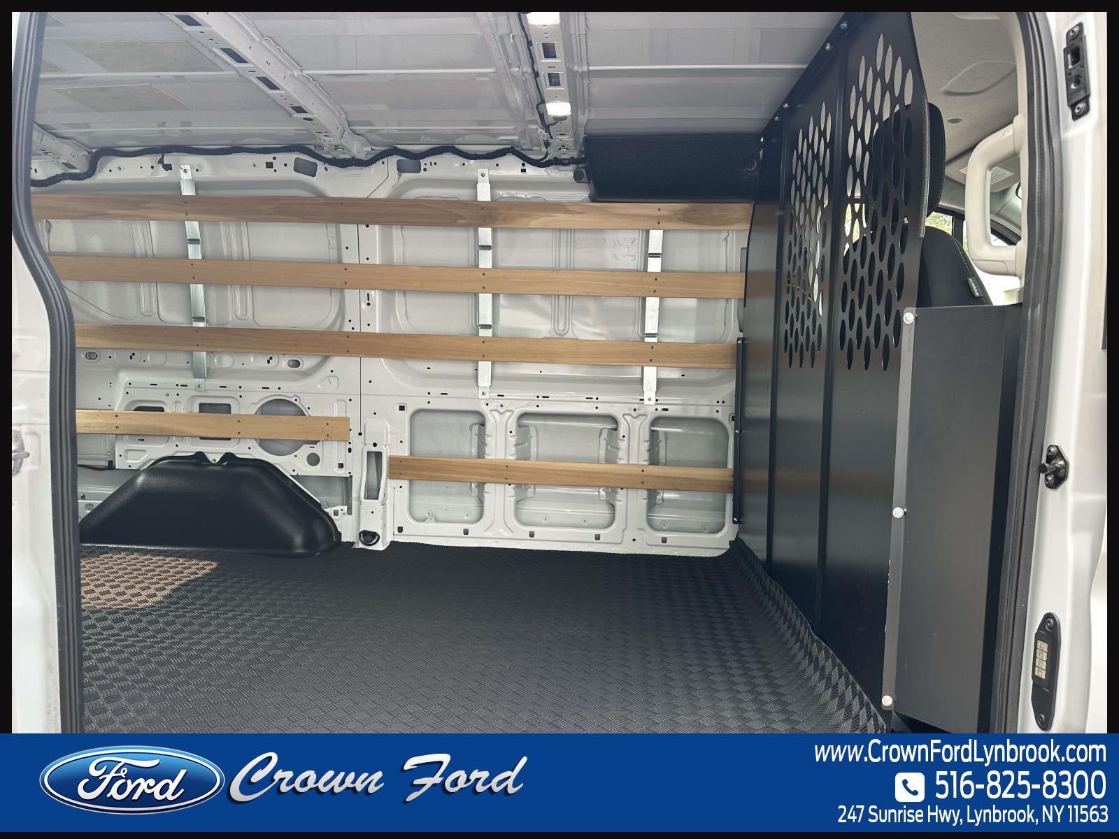 2025 Ford Transit Cargo Van T-250 130 Low Rf 9070 GVWR RWD