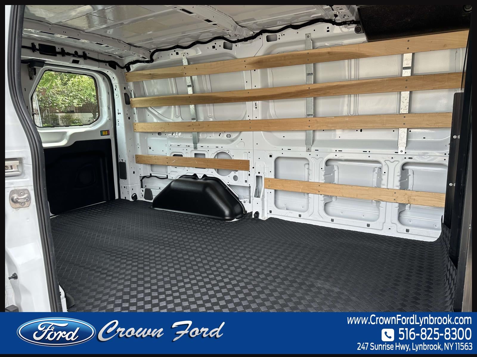 2024 Ford Transit Cargo Van T-250 130 Low Rf 9070 GVWR RWD
