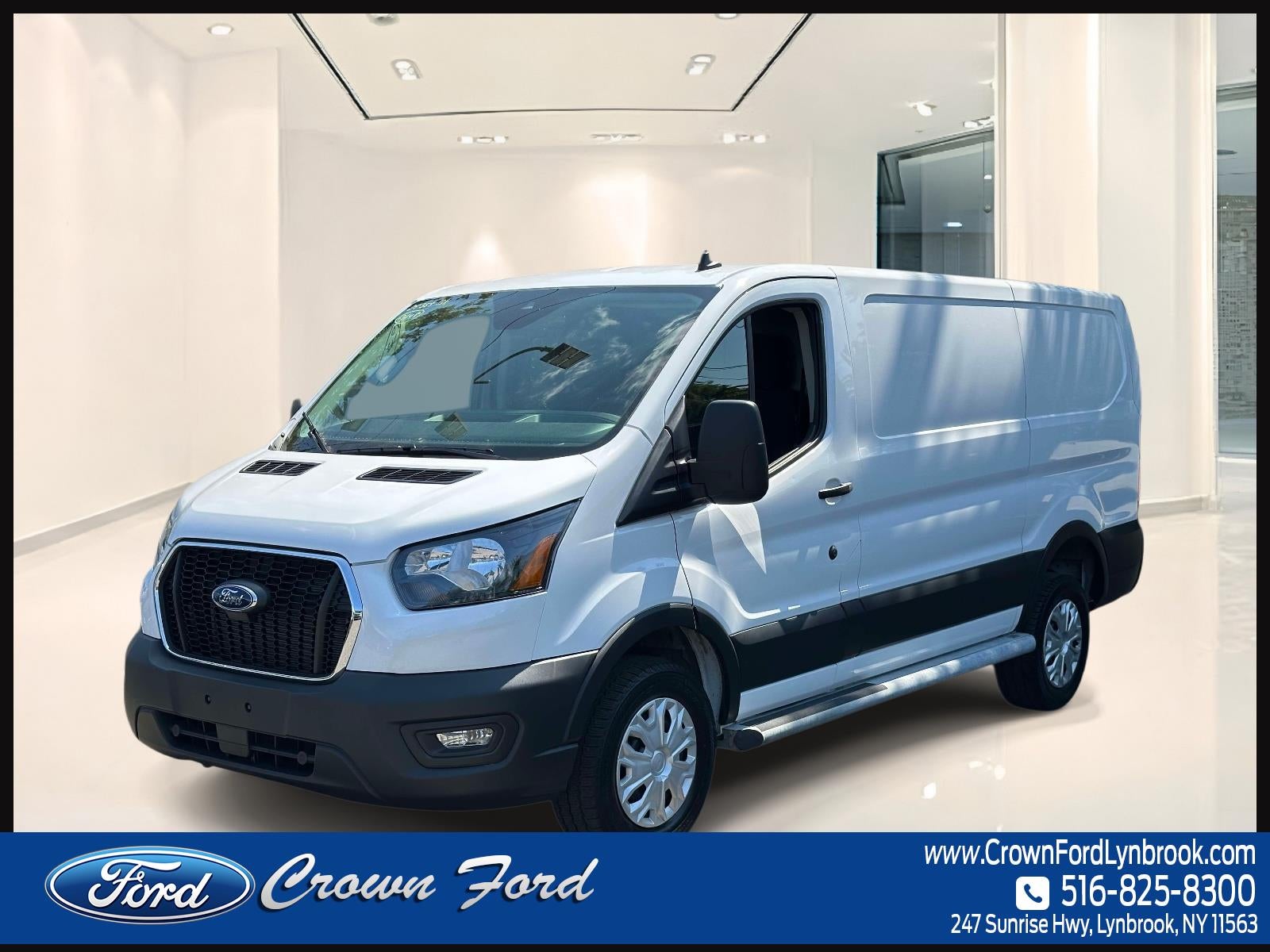 2025 Ford Transit Cargo Van T-250 130 Low Rf 9070 GVWR RWD