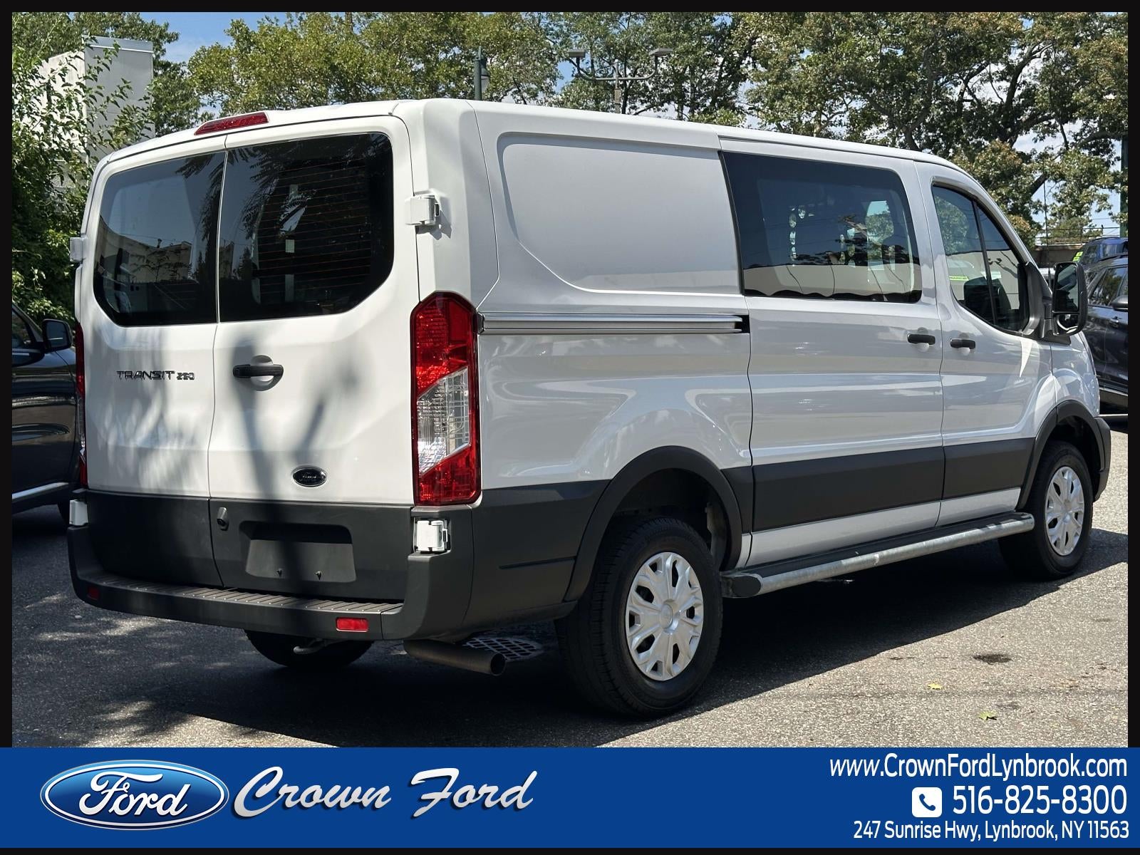 2025 Ford Transit Cargo Van T-250 130 Low Rf 9070 GVWR RWD