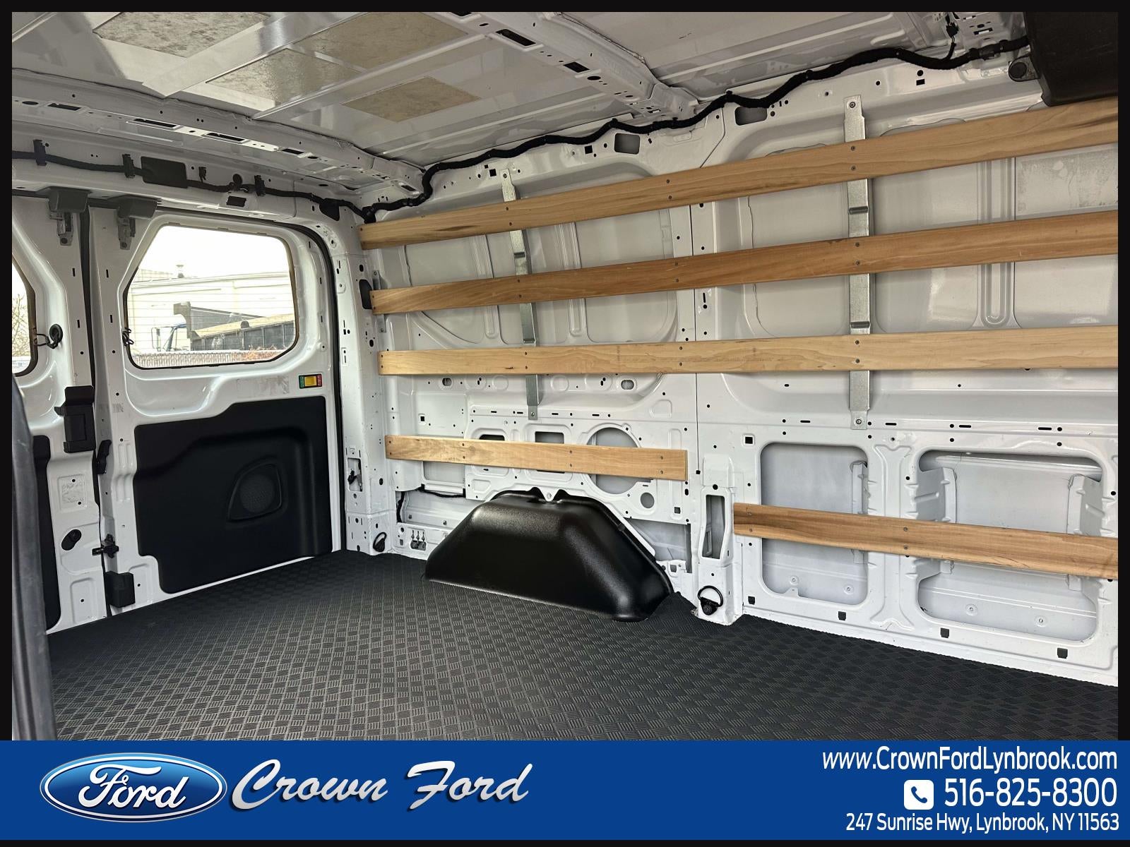 2024 Ford Transit Cargo Van T-250 130 Low Rf 9070 GVWR RWD