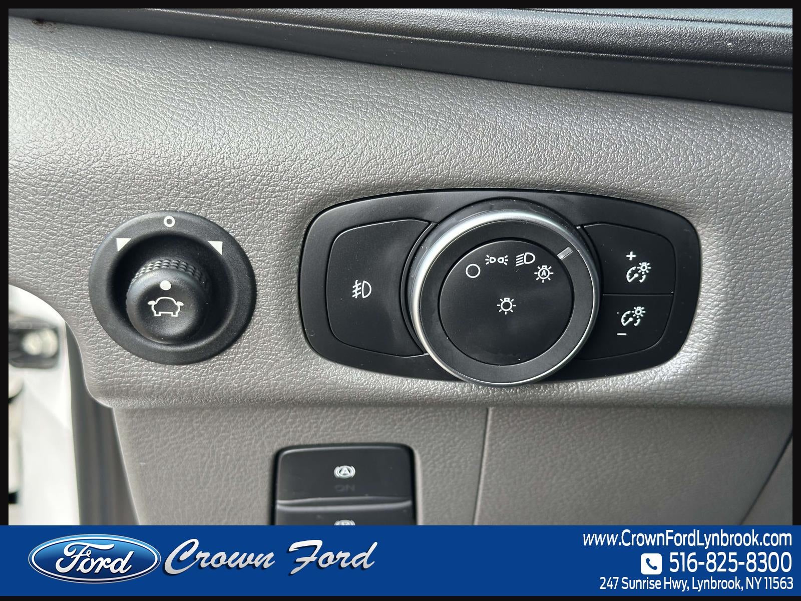 2024 Ford Transit Cargo Van T-250 130 Low Rf 9070 GVWR RWD