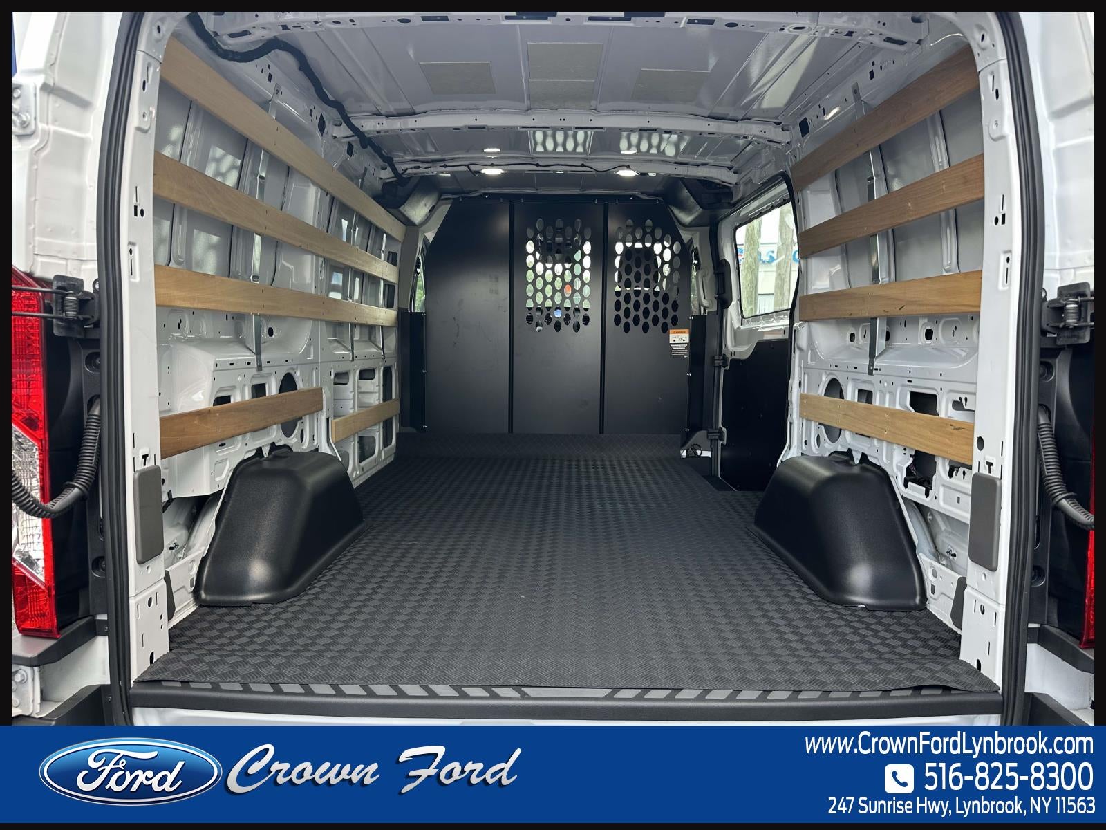 2025 Ford Transit Cargo Van T-250 130 Low Rf 9070 GVWR RWD