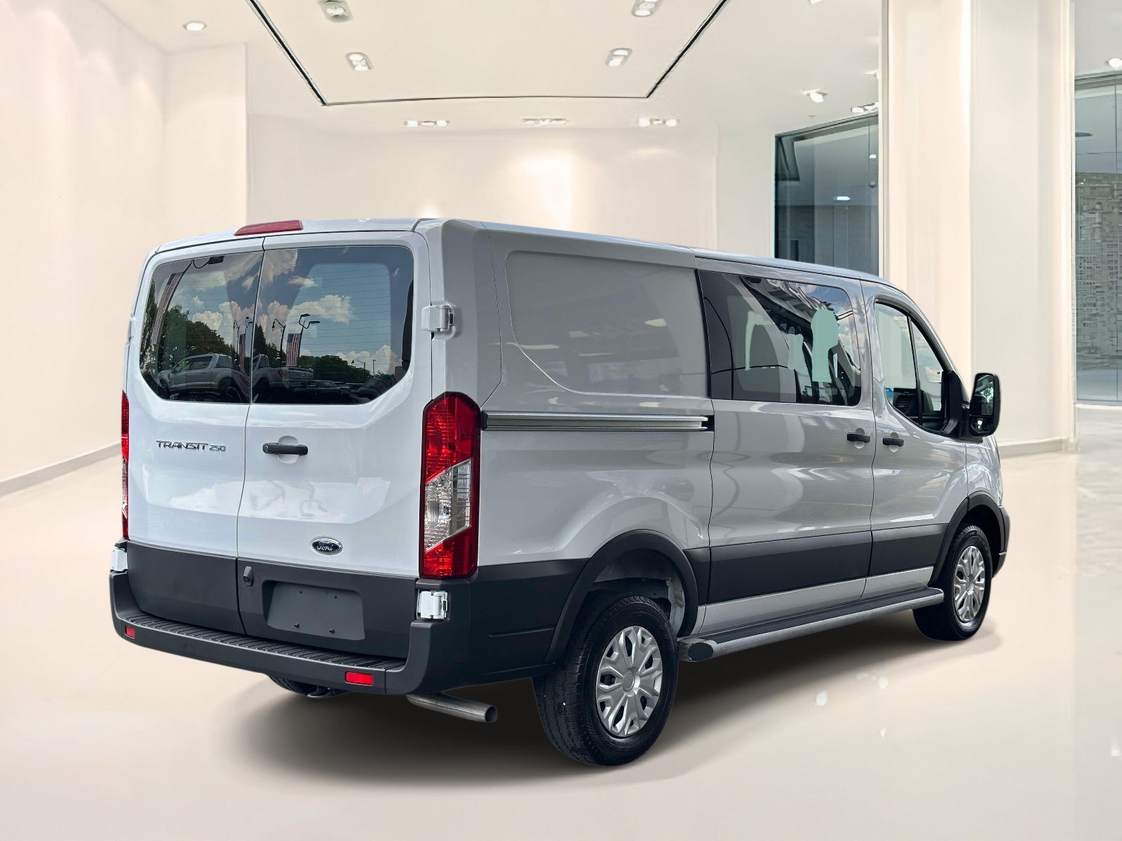 2025 Ford Transit Cargo Van T-250 130 Low Rf 9070 GVWR RWD