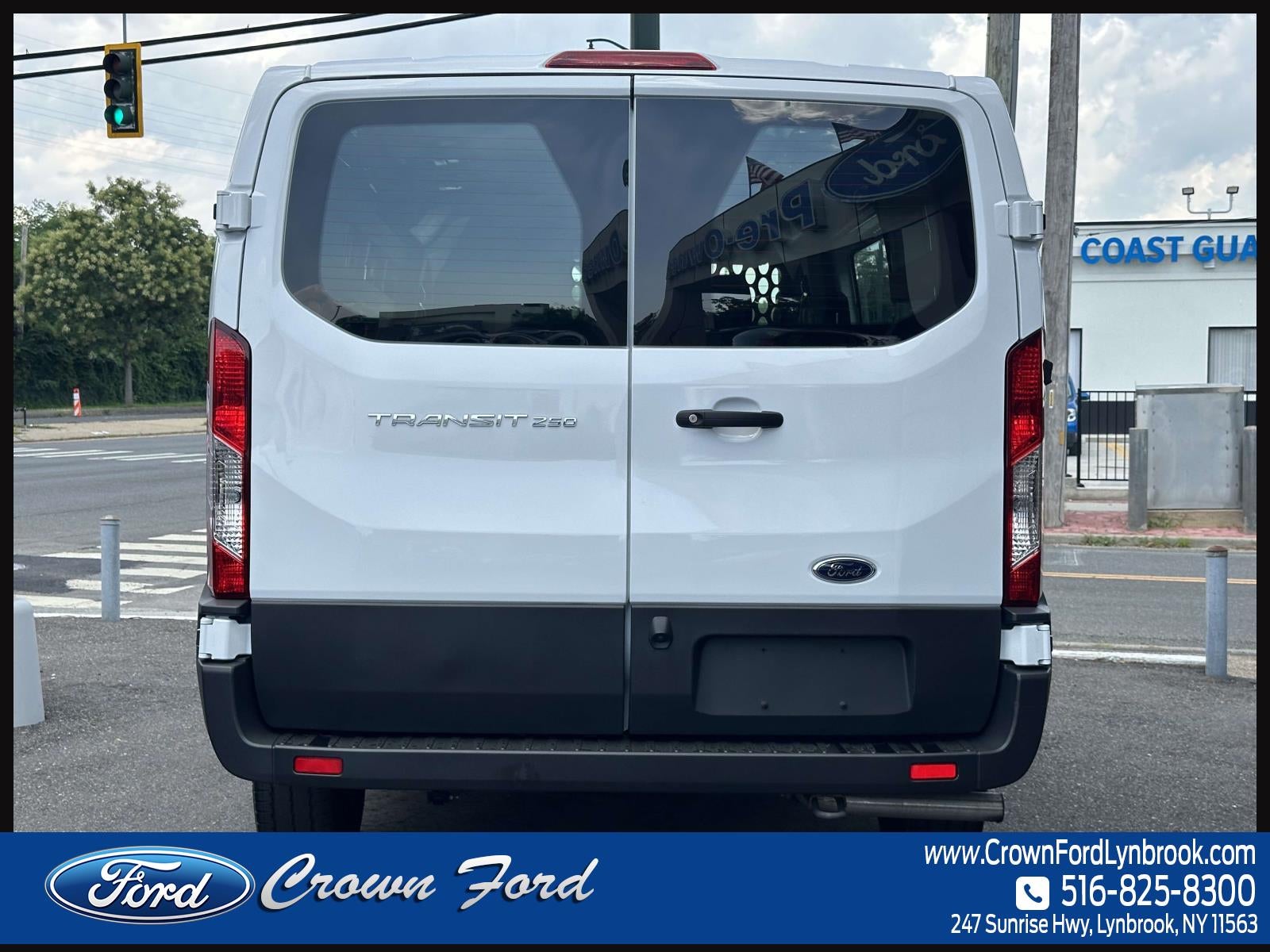 2025 Ford Transit Cargo Van T-250 130 Low Rf 9070 GVWR RWD